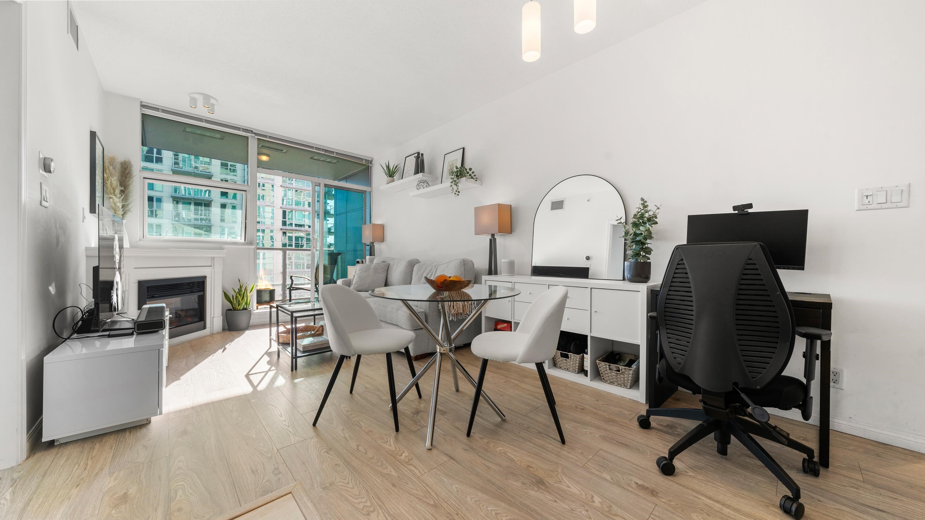 Listing image of 704 168 E ESPLANADE AVENUE