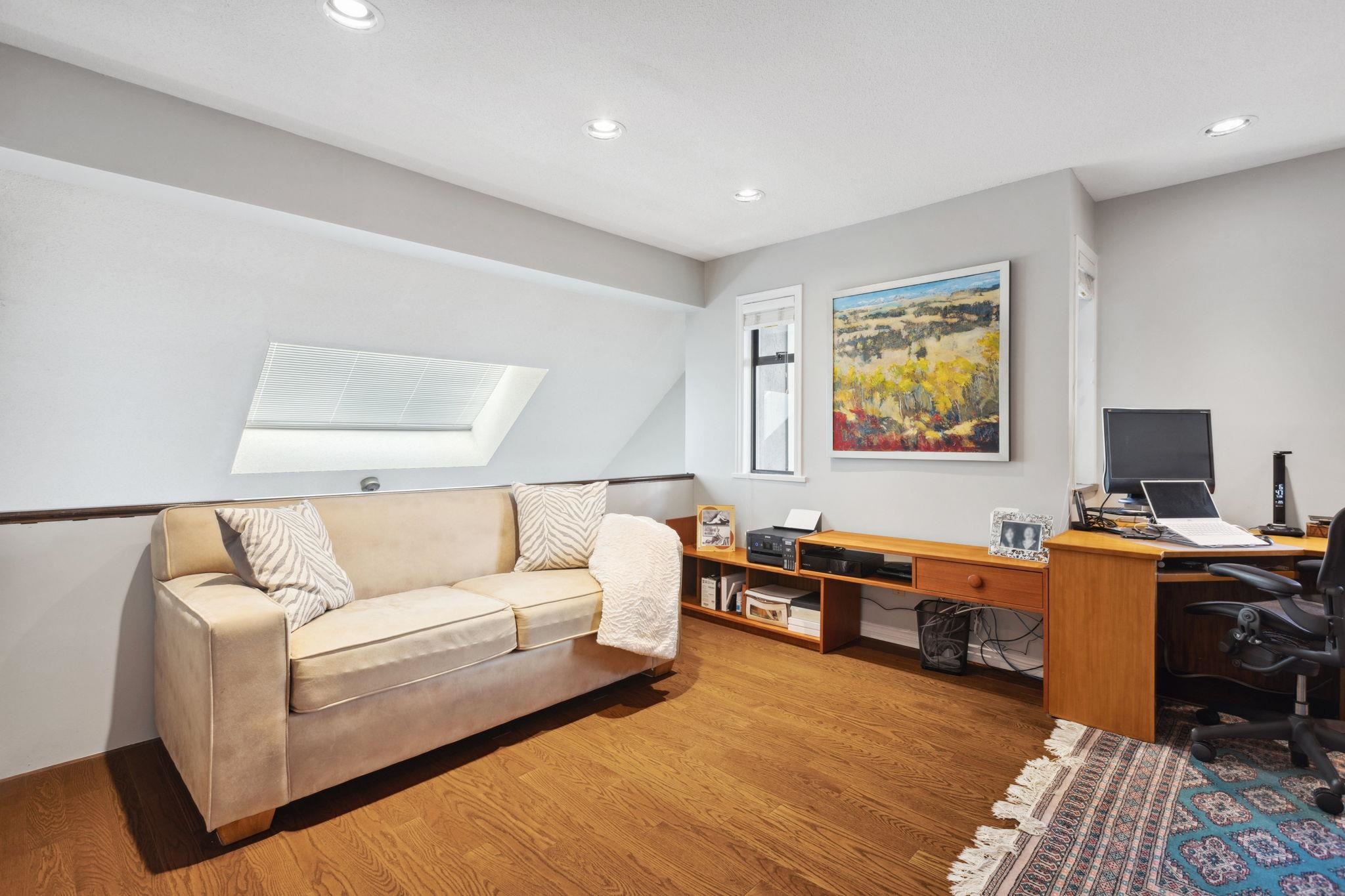 Listing image of 4221 ST. PAULS AVENUE