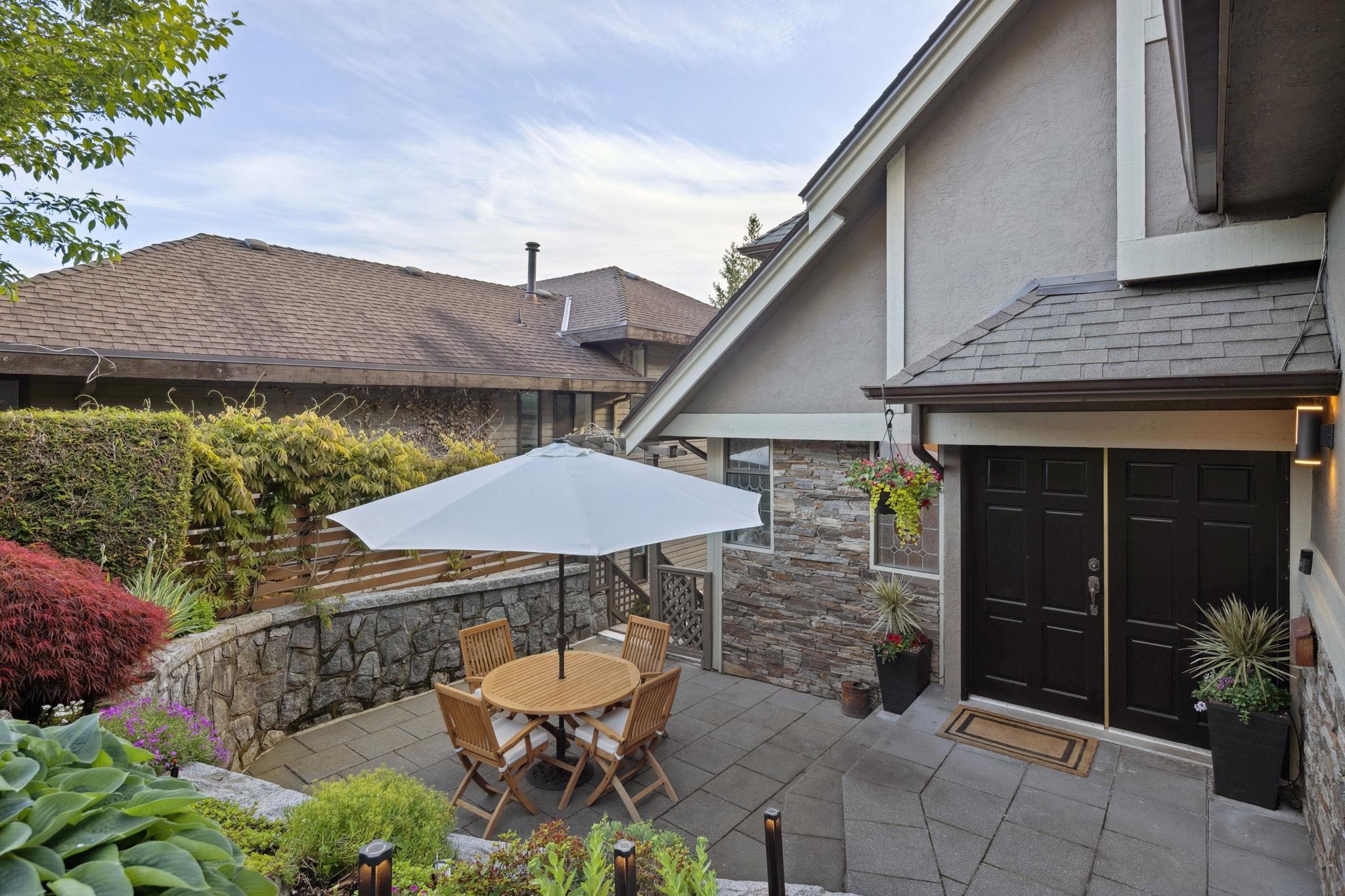 Listing image of 4221 ST. PAULS AVENUE