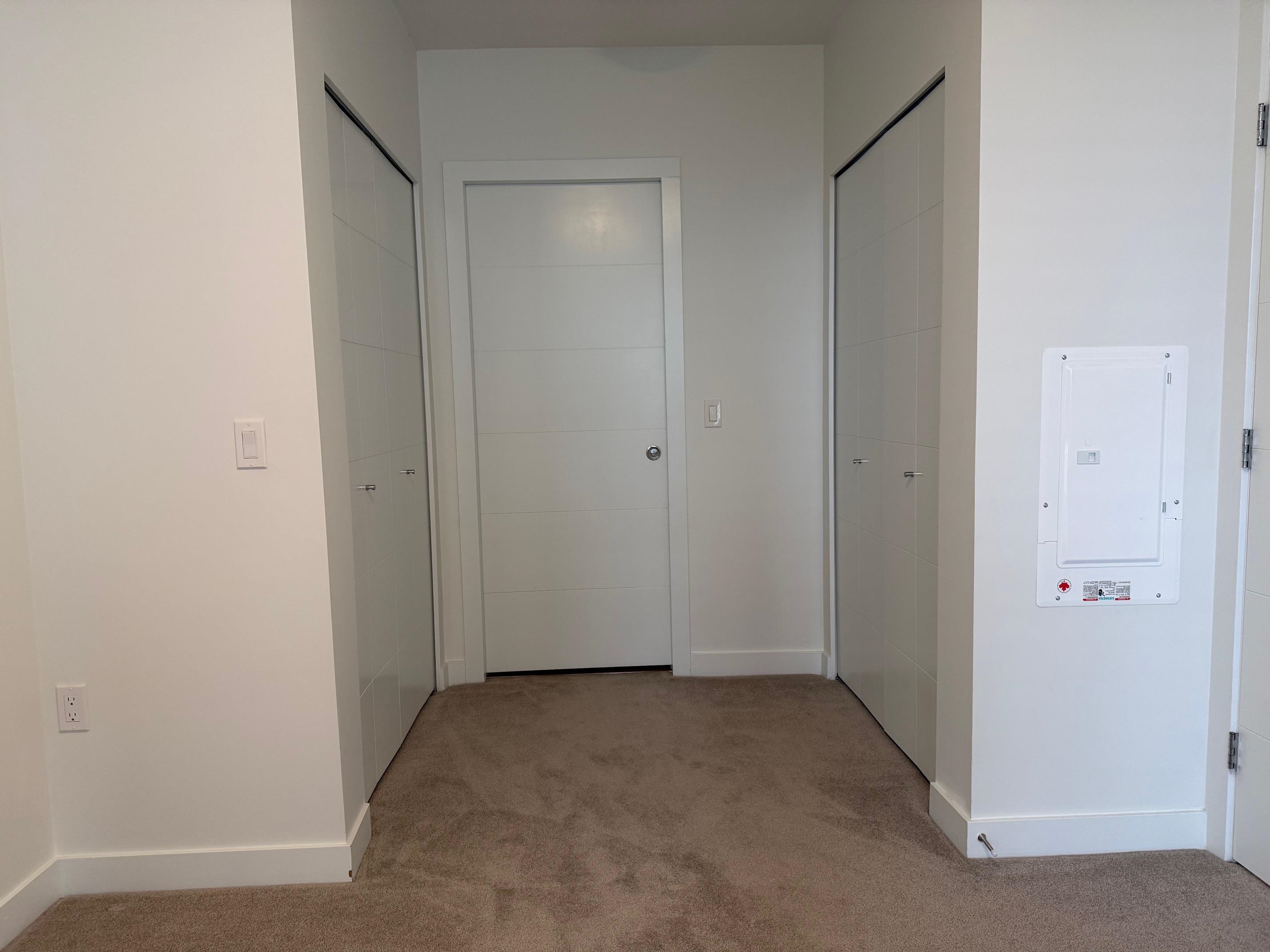Listing image of 202 108 E 8TH STREET