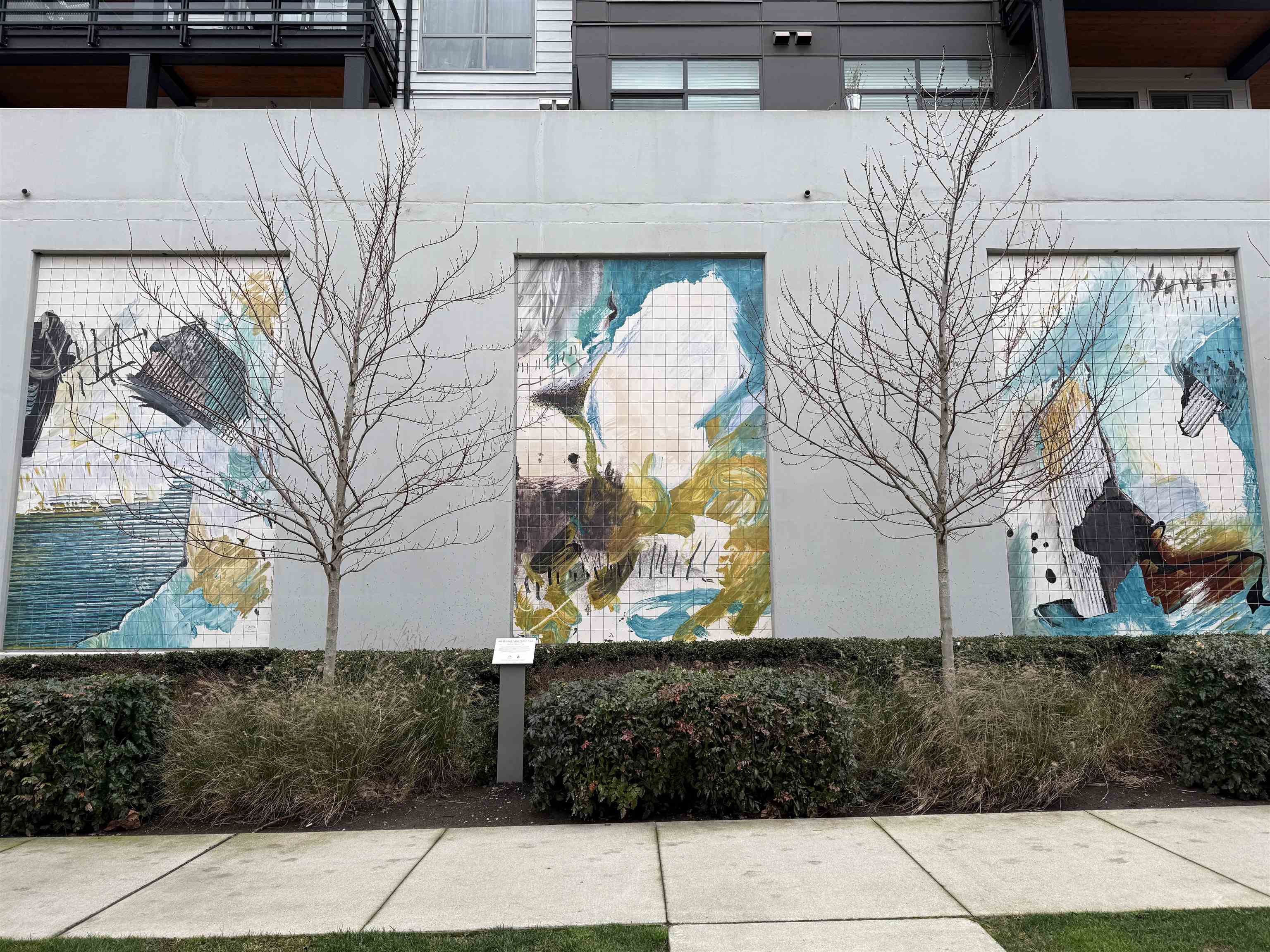 Listing image of 202 108 E 8TH STREET
