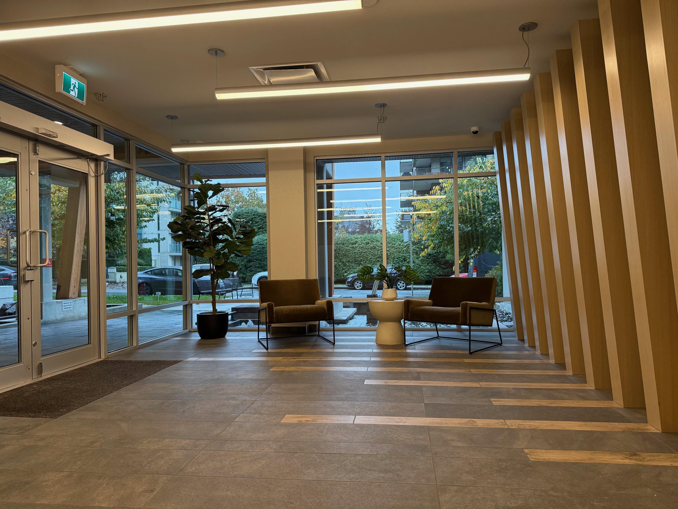 Listing image of 202 108 E 8TH STREET