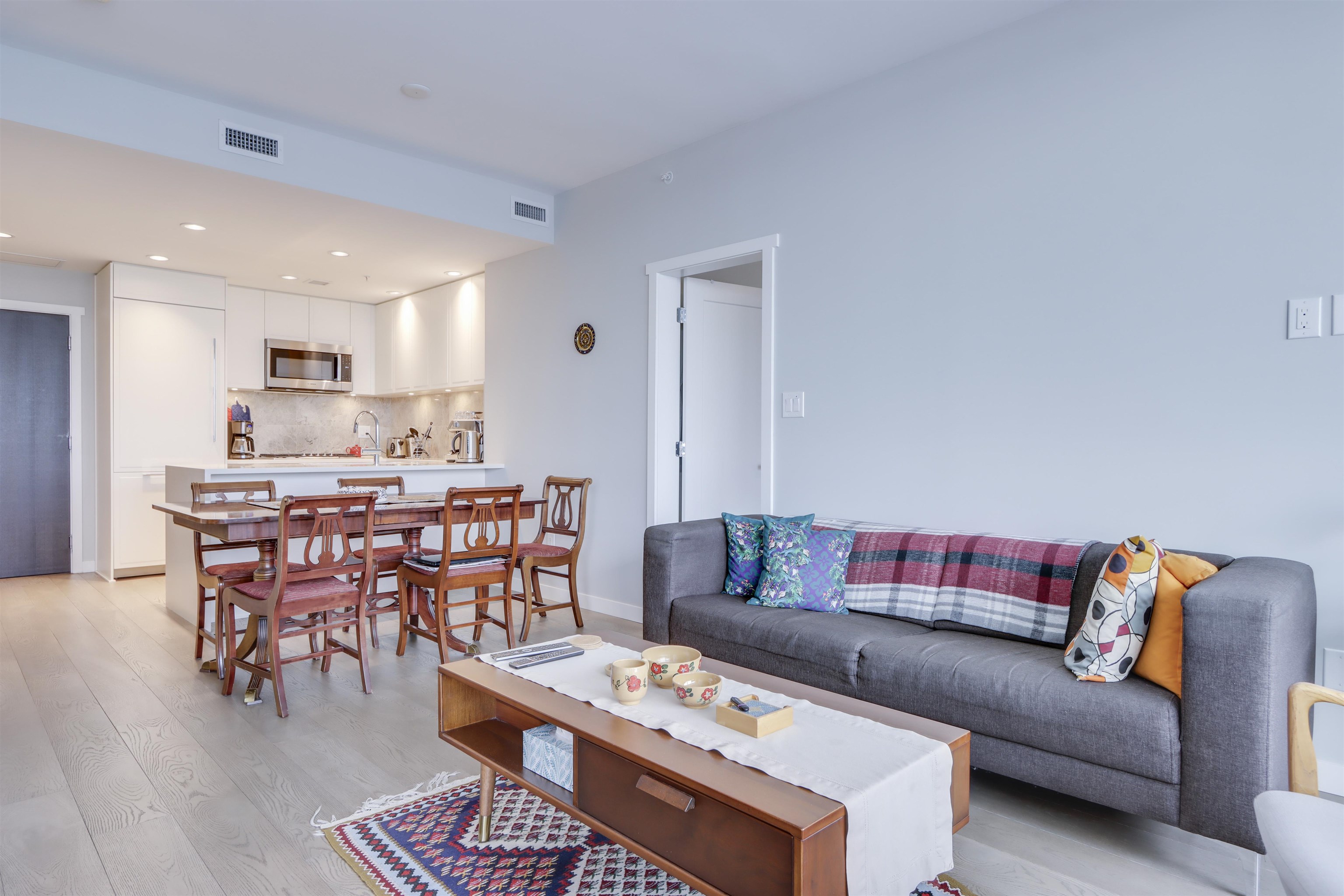 Listing image of 1208 118 CARRIE CATES COURT