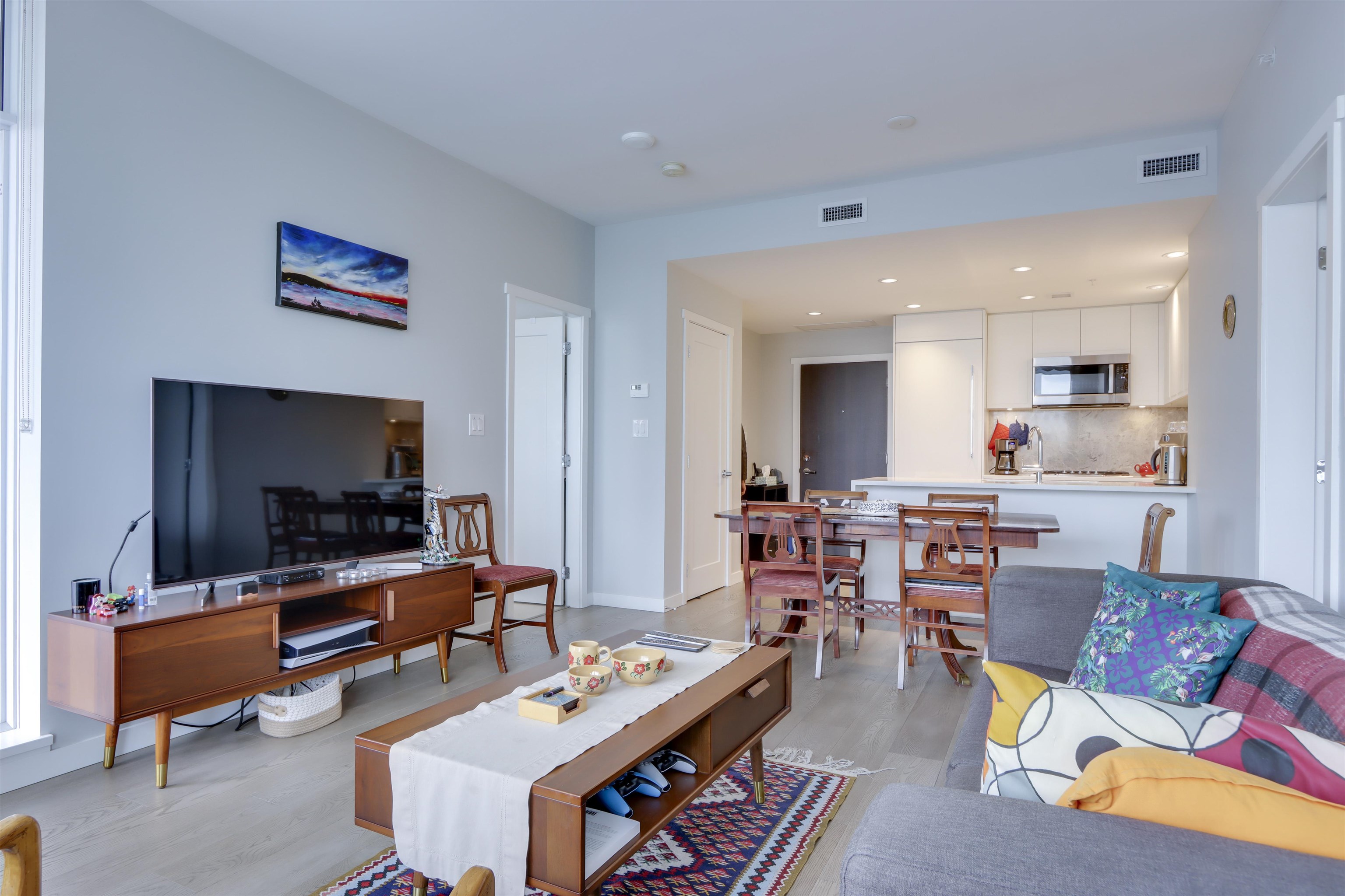 Listing image of 1208 118 CARRIE CATES COURT