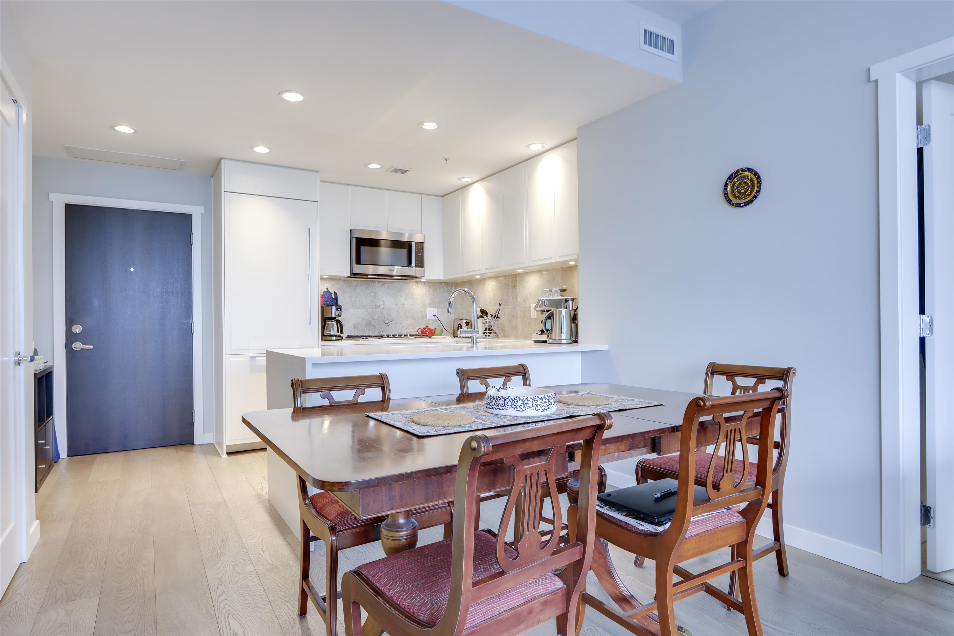 Listing image of 1208 118 CARRIE CATES COURT