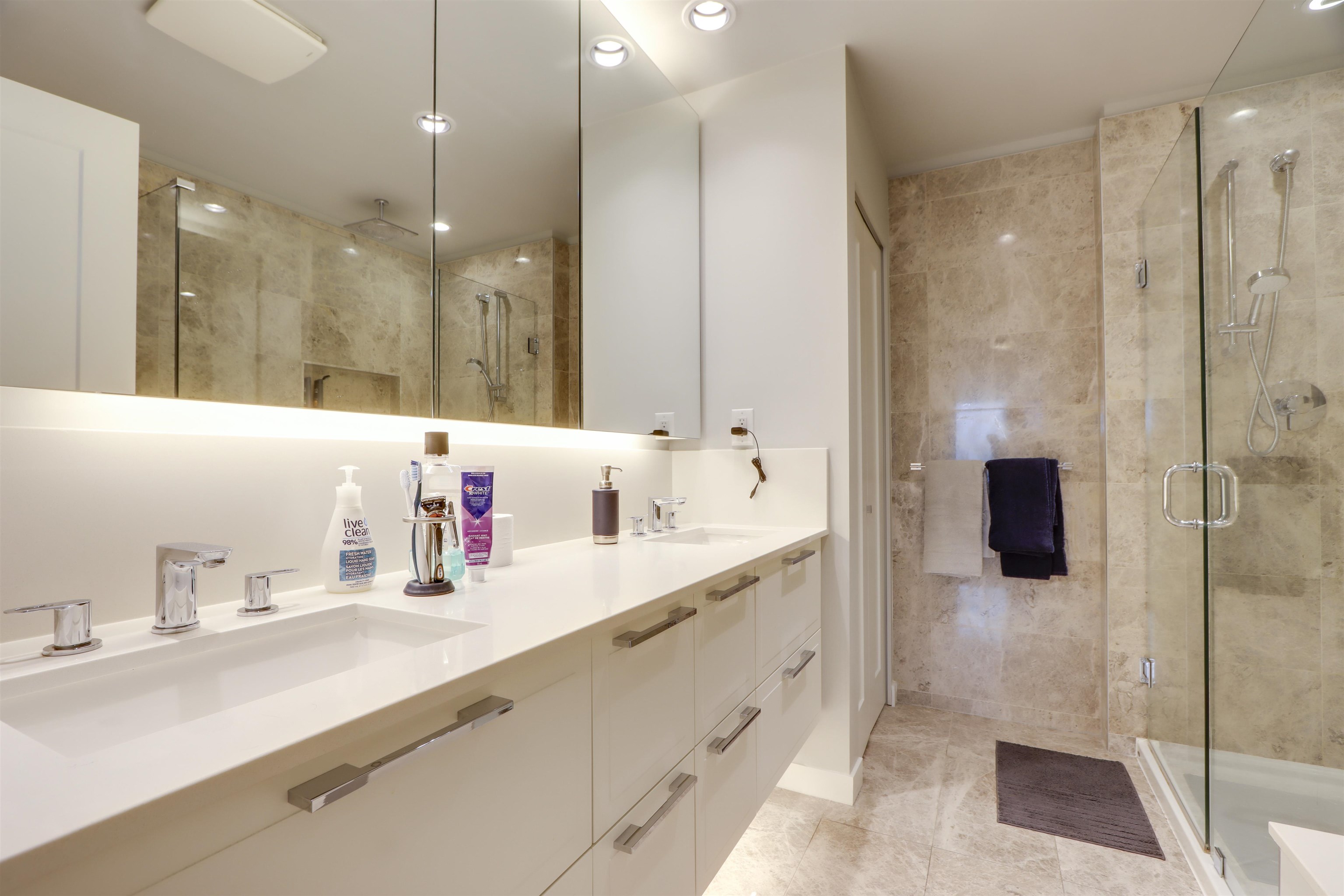 Listing image of 1208 118 CARRIE CATES COURT