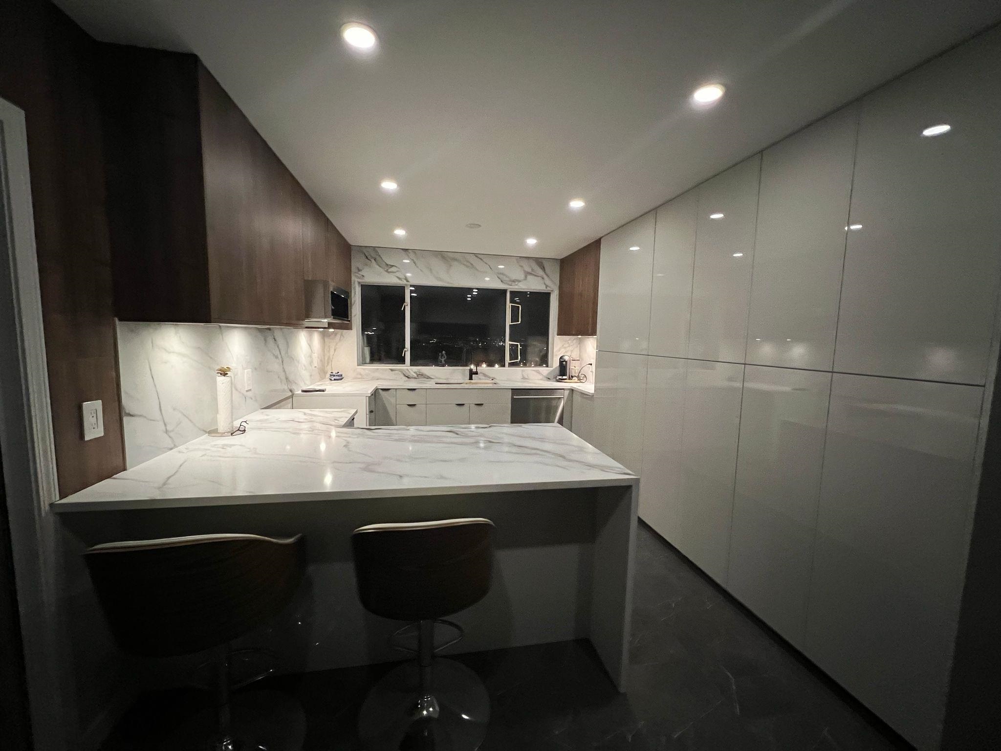 Listing image of 578 ST. ANDREWS PLACE