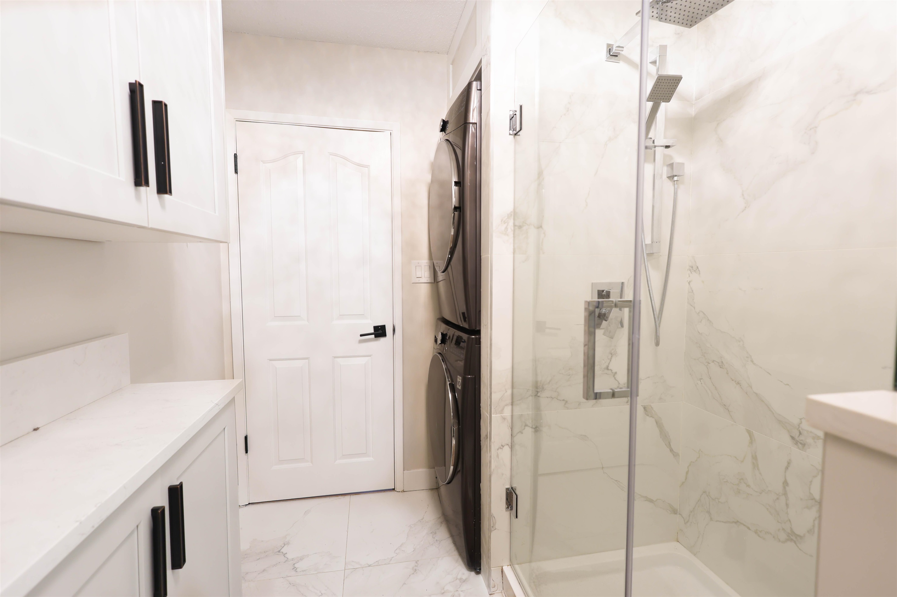 Listing image of 578 ST. ANDREWS PLACE