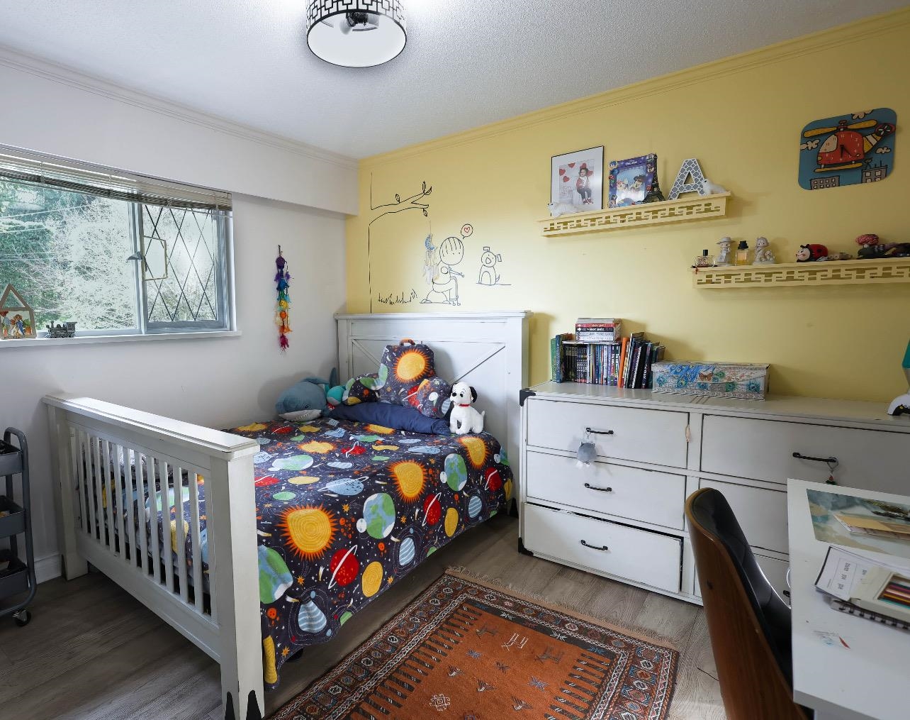 Listing image of 578 ST. ANDREWS PLACE