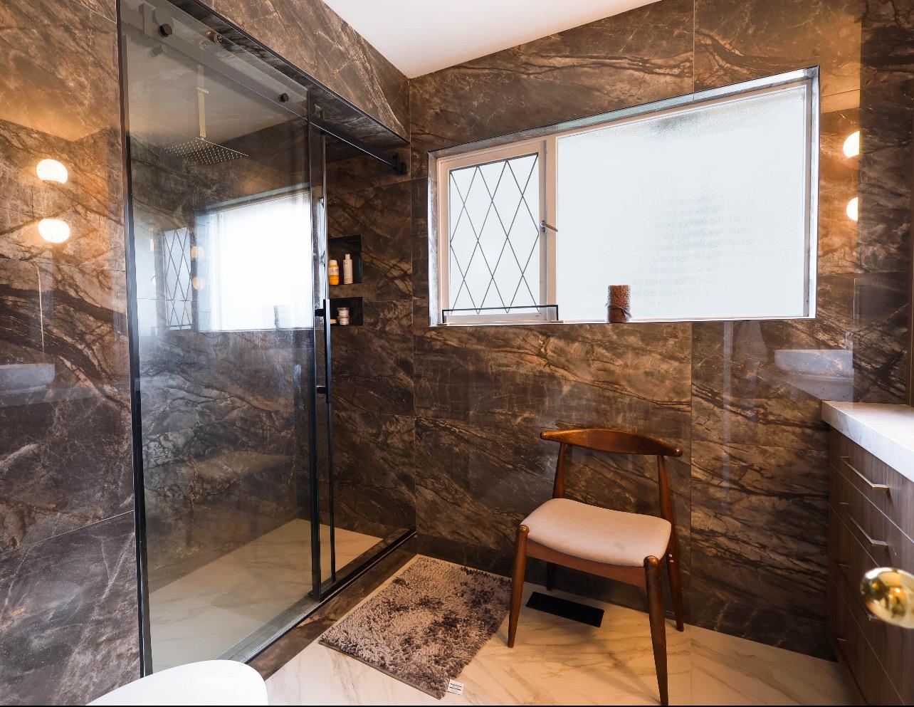 Listing image of 578 ST. ANDREWS PLACE