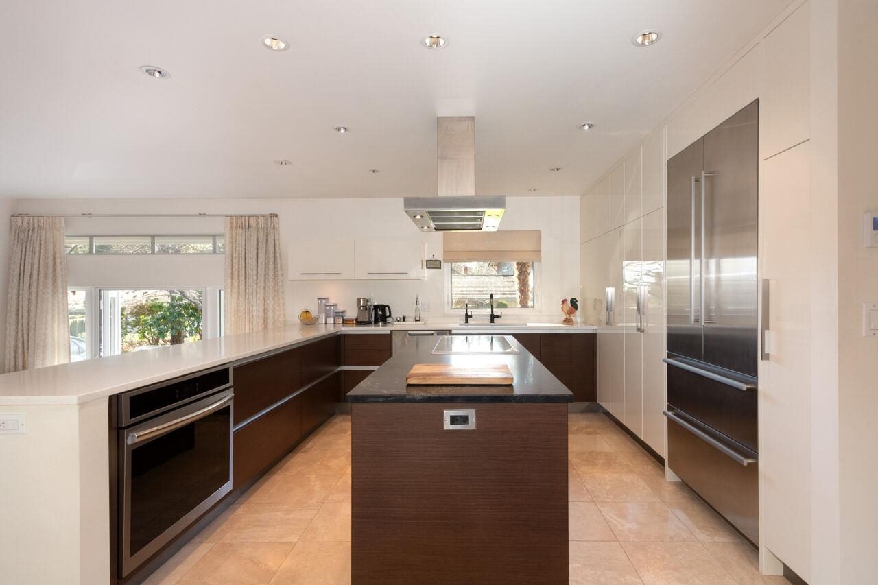 Listing image of 6955 ODLUM COURT