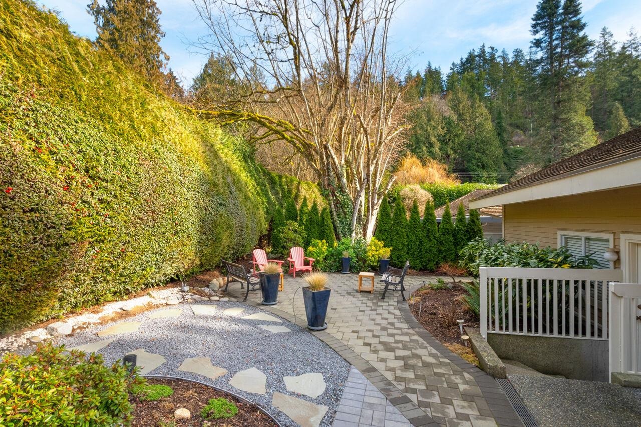 Listing image of 6955 ODLUM COURT