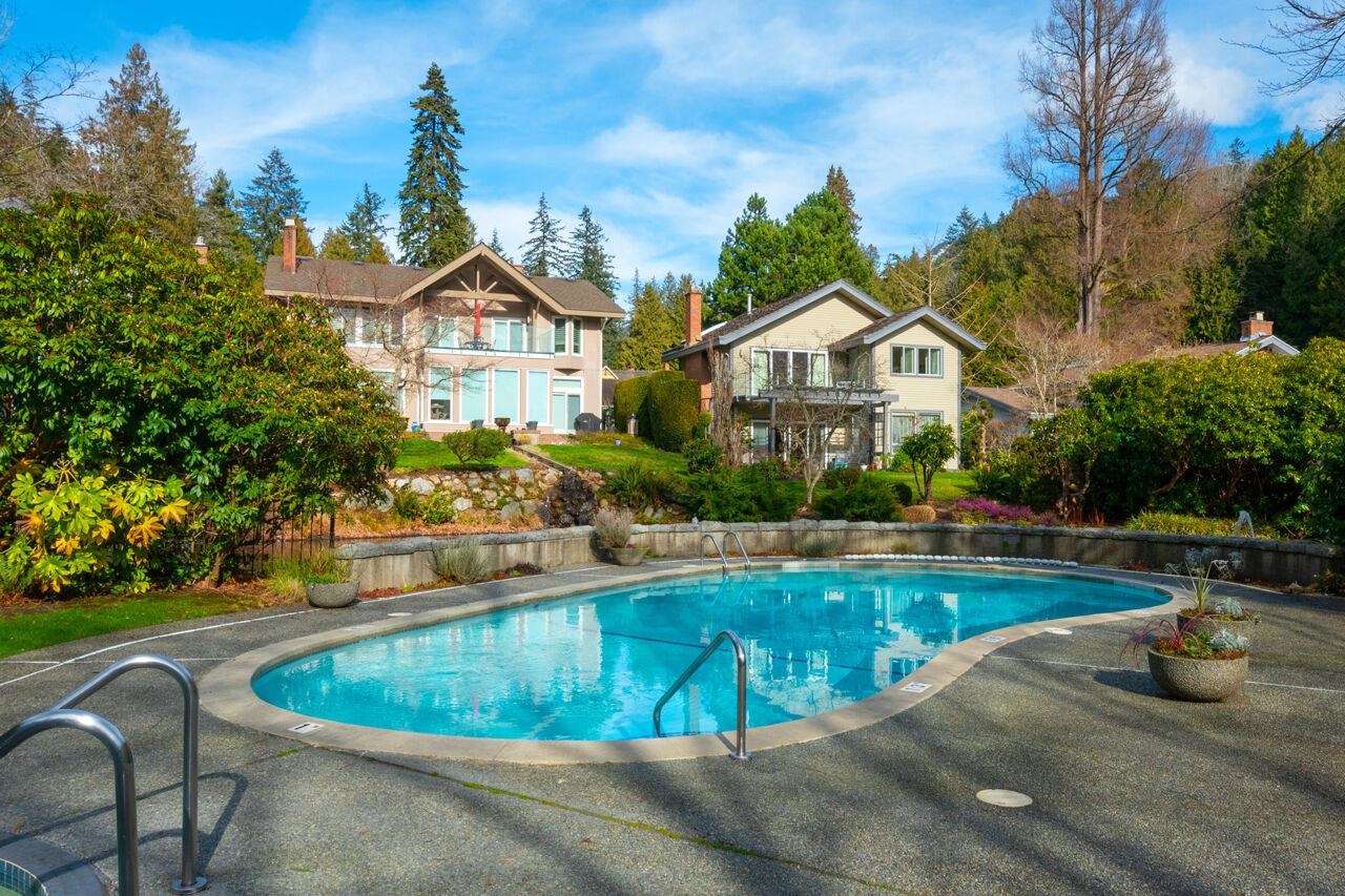 Listing image of 6955 ODLUM COURT