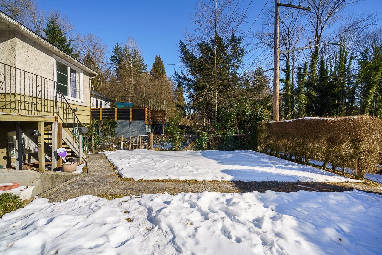 Listing image of 2212 OLD DOLLARTON ROAD
