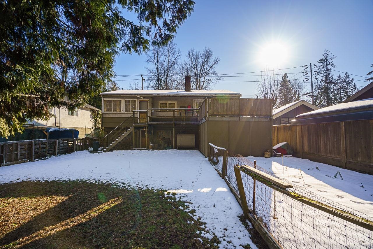 Listing image of 2212 OLD DOLLARTON ROAD