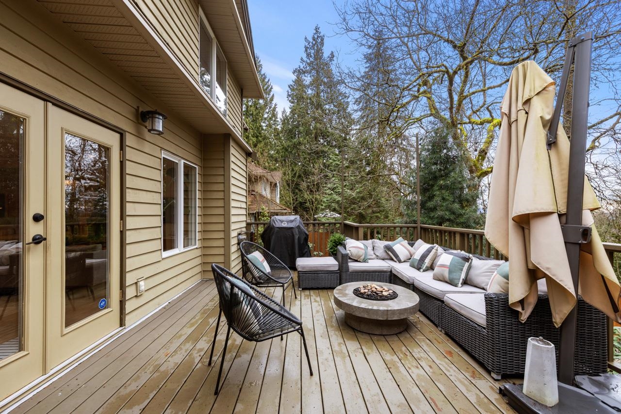 Listing image of 1075 WELLINGTON DRIVE