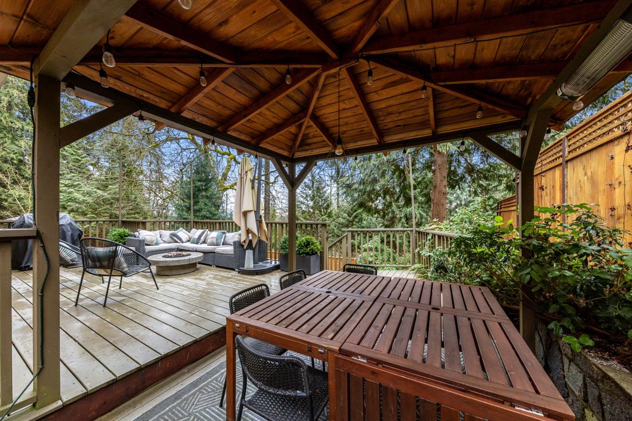 Listing image of 1075 WELLINGTON DRIVE
