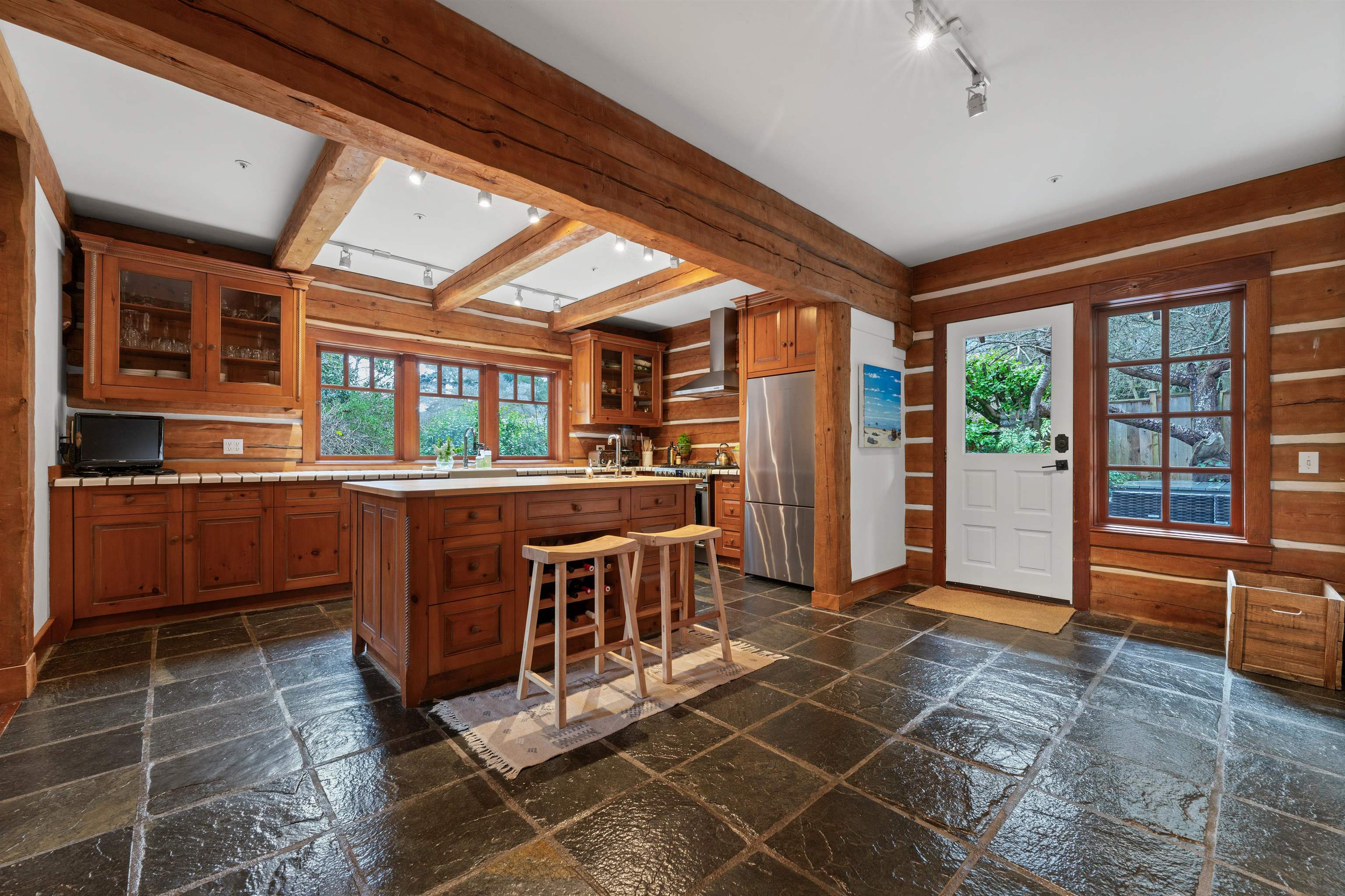 Listing image of 5851 EAGLE ISLAND