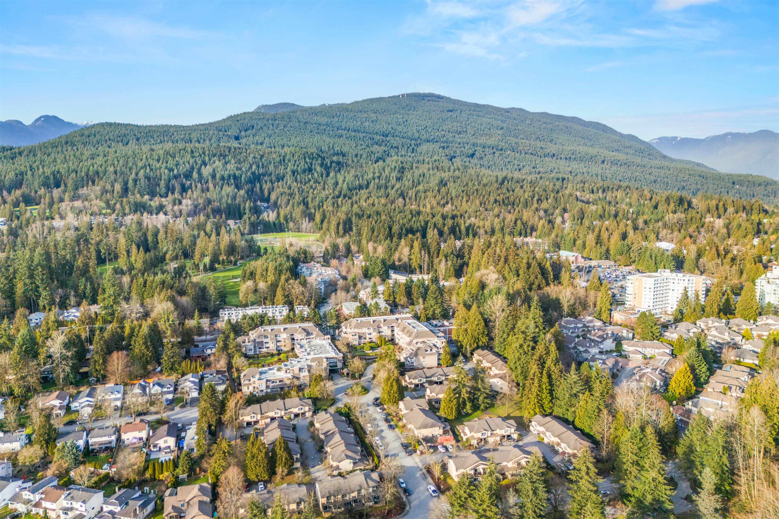 Listing image of 305 1050 BOWRON COURT