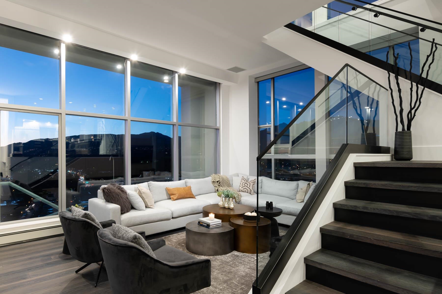 Listing image of 2901 120 W 2 STREET