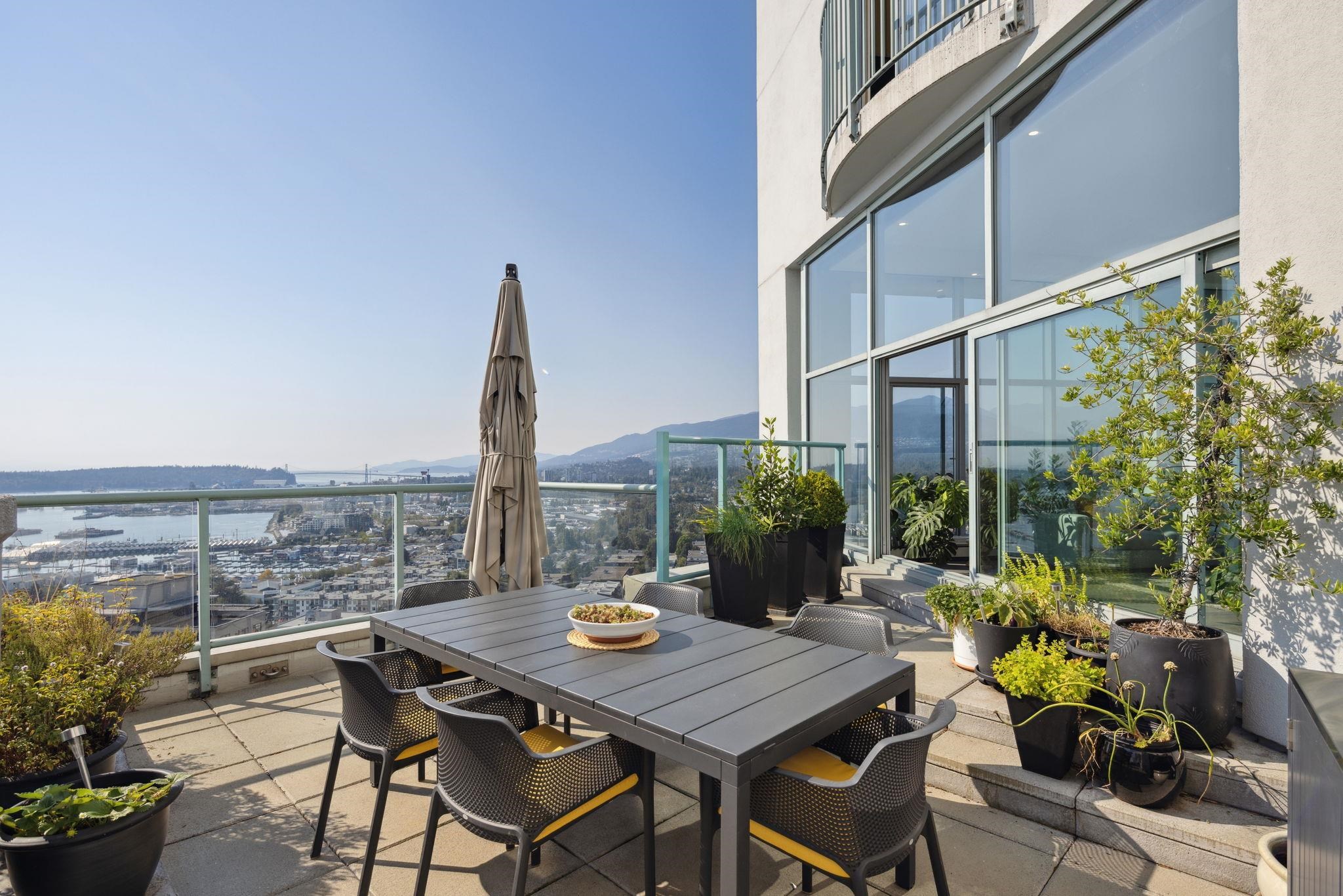 Listing image of 2901 120 W 2 STREET