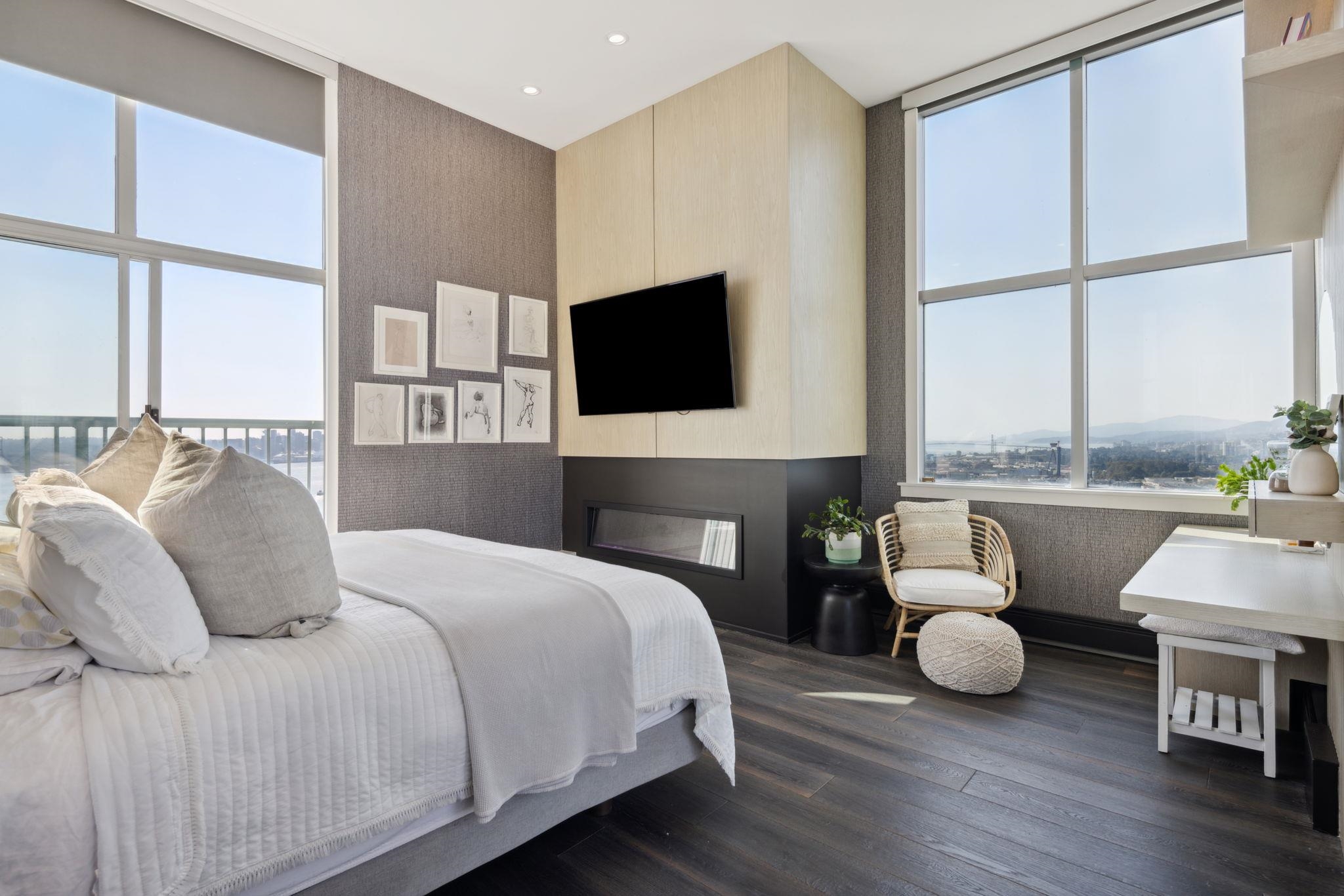 Listing image of 2901 120 W 2 STREET