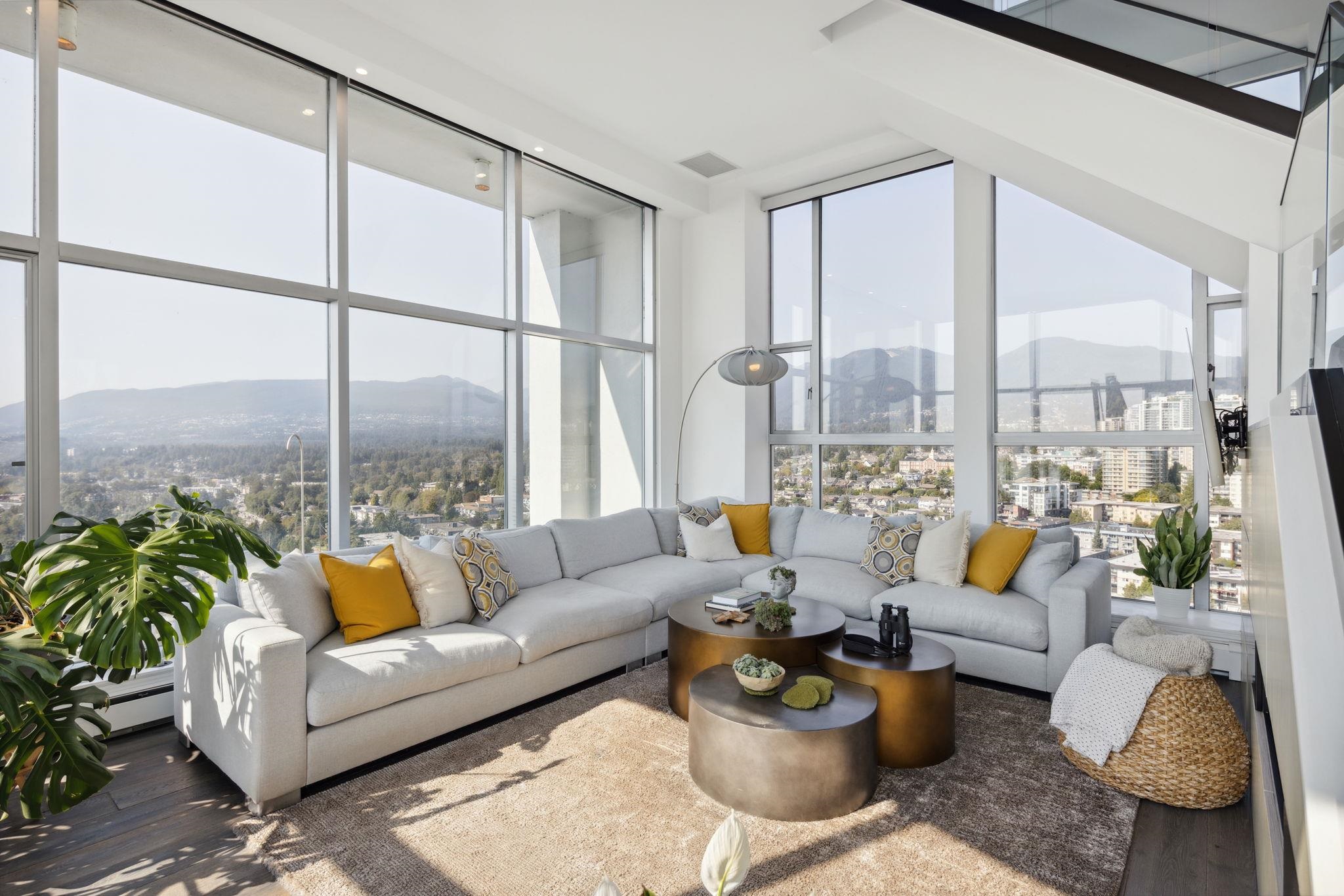 Listing image of 2901 120 W 2 STREET
