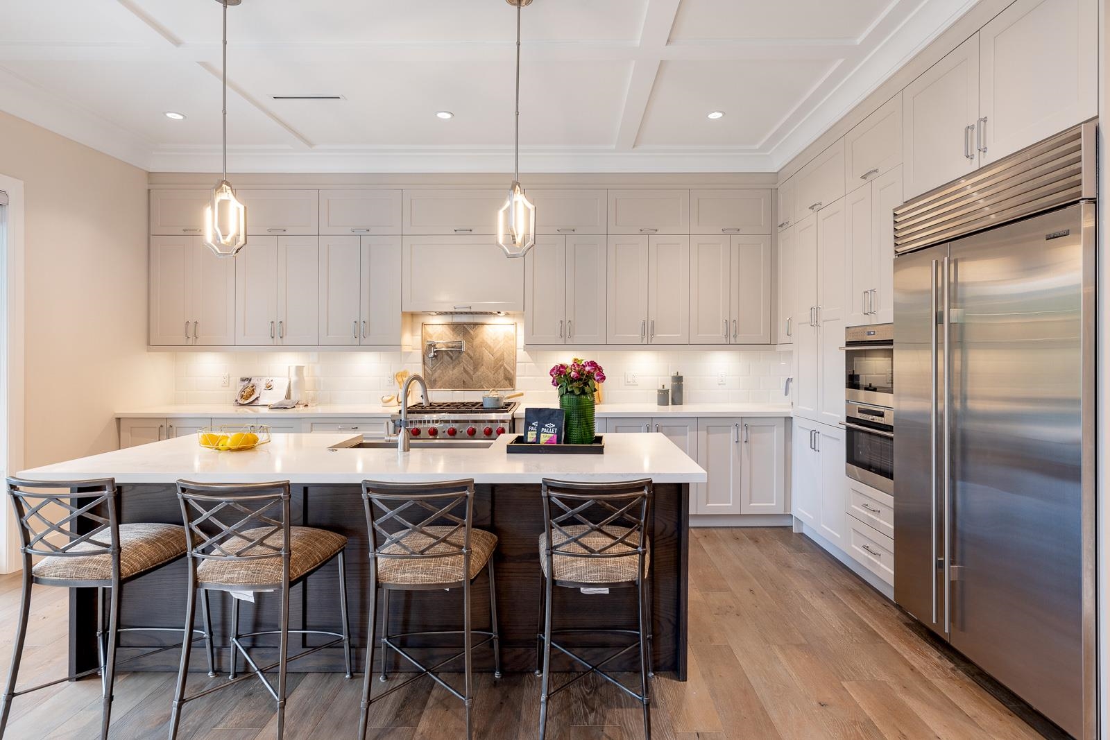 Listing image of 1393 GREENBRIAR WAY
