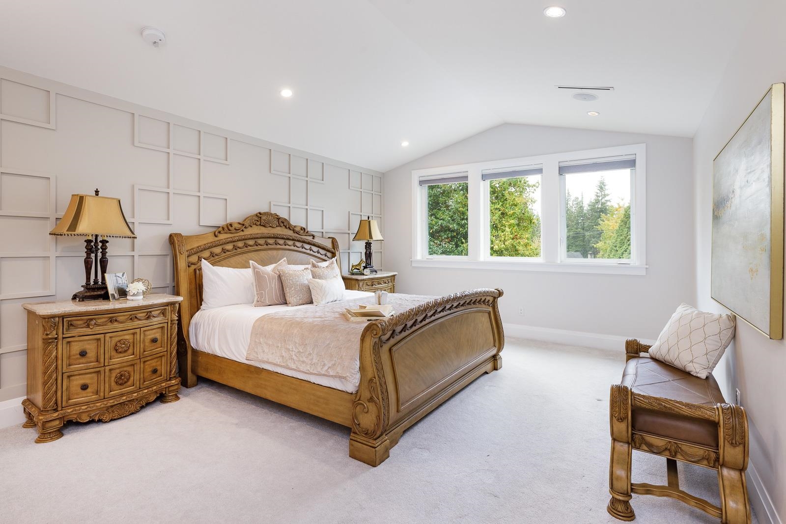 Listing image of 1393 GREENBRIAR WAY