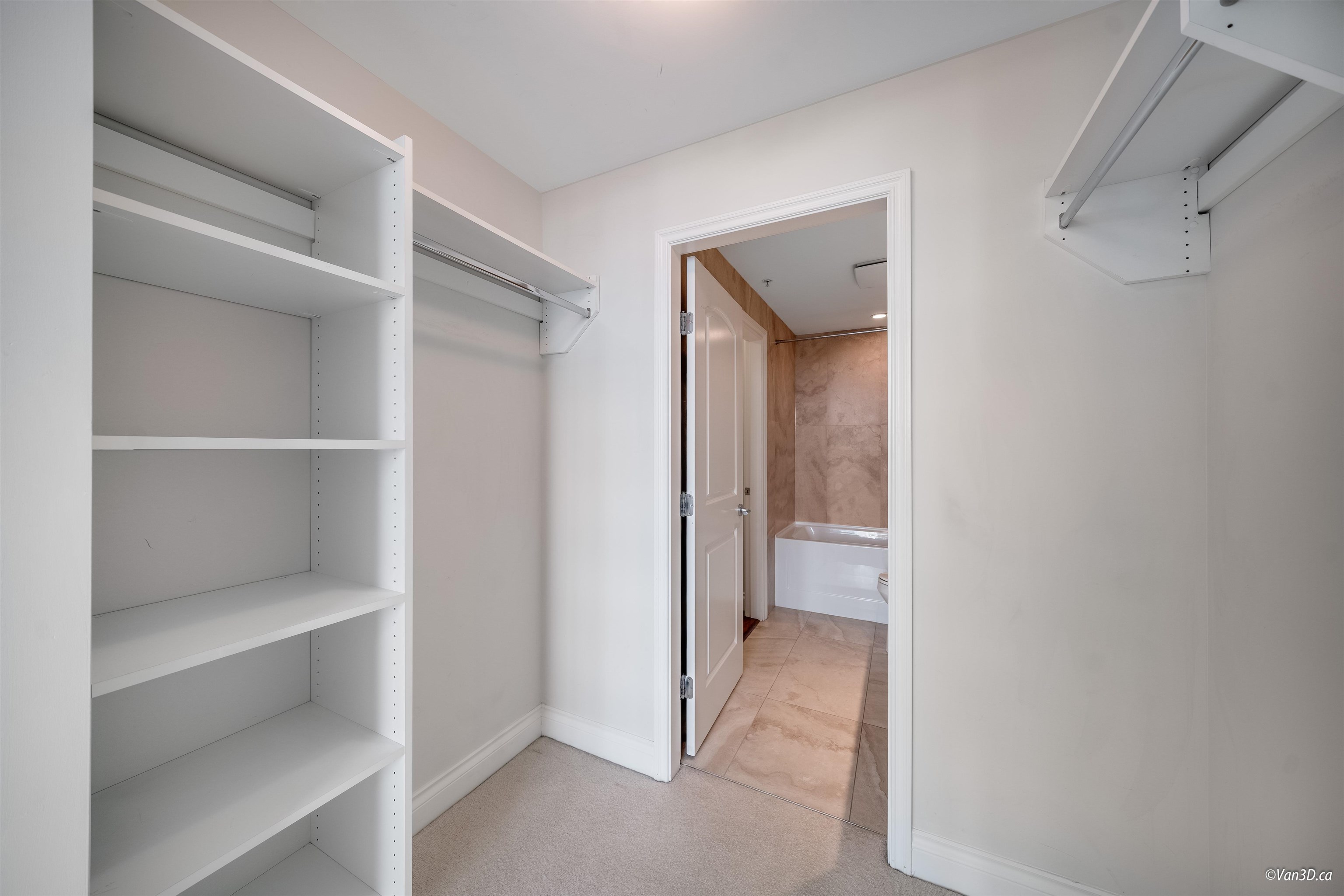 Listing image of 305 185 VICTORY SHIP WAY