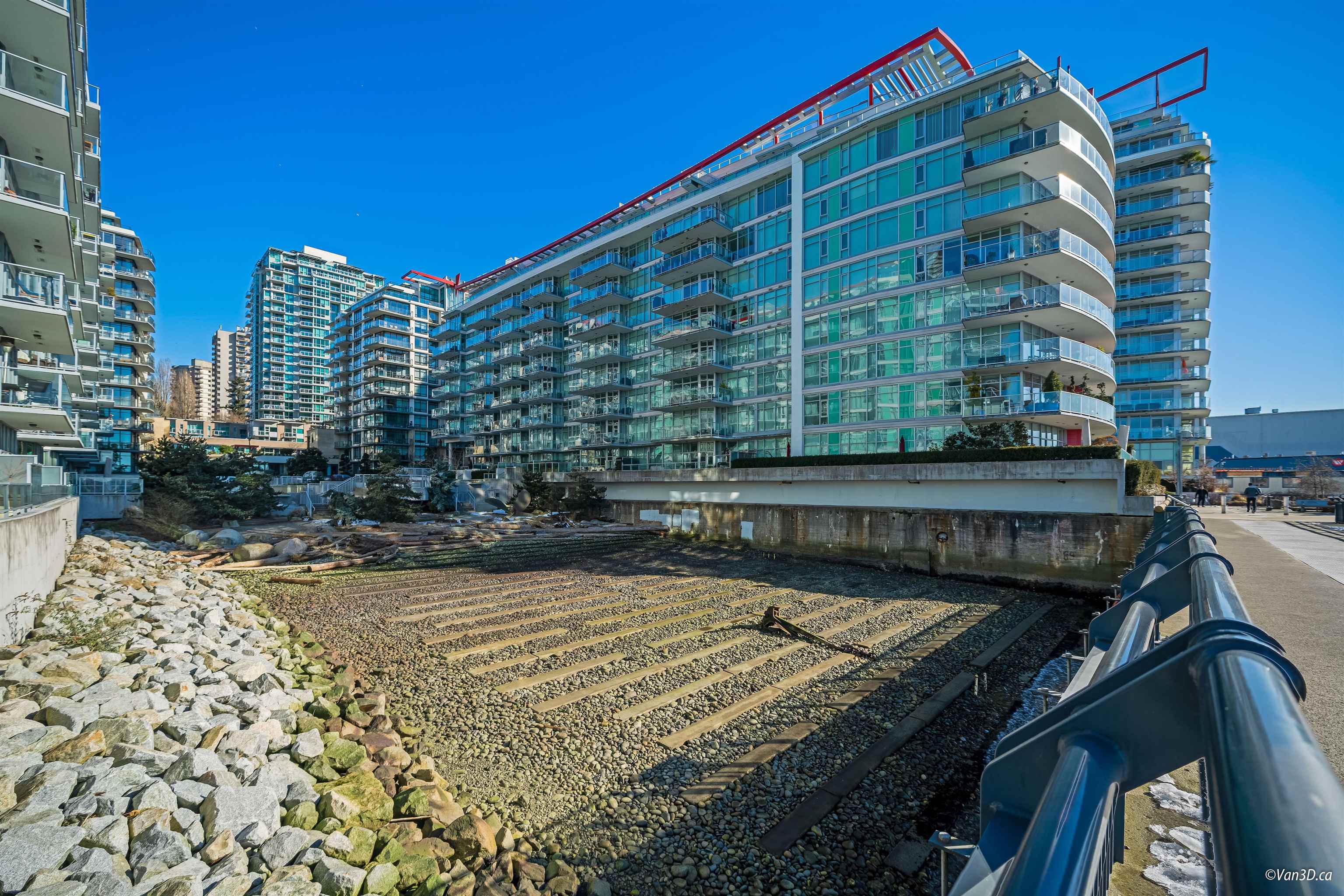Listing image of 305 185 VICTORY SHIP WAY