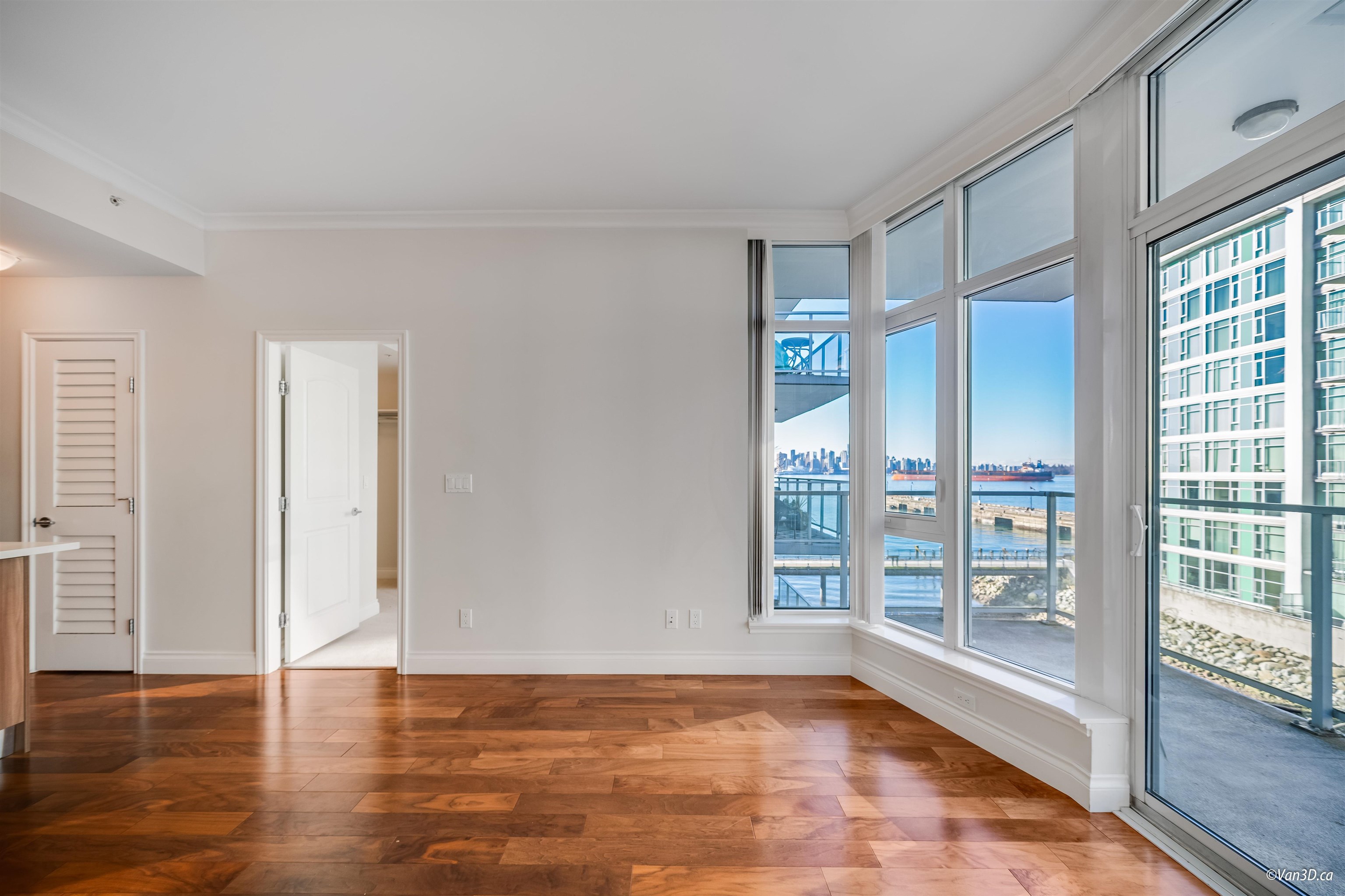Listing image of 305 185 VICTORY SHIP WAY