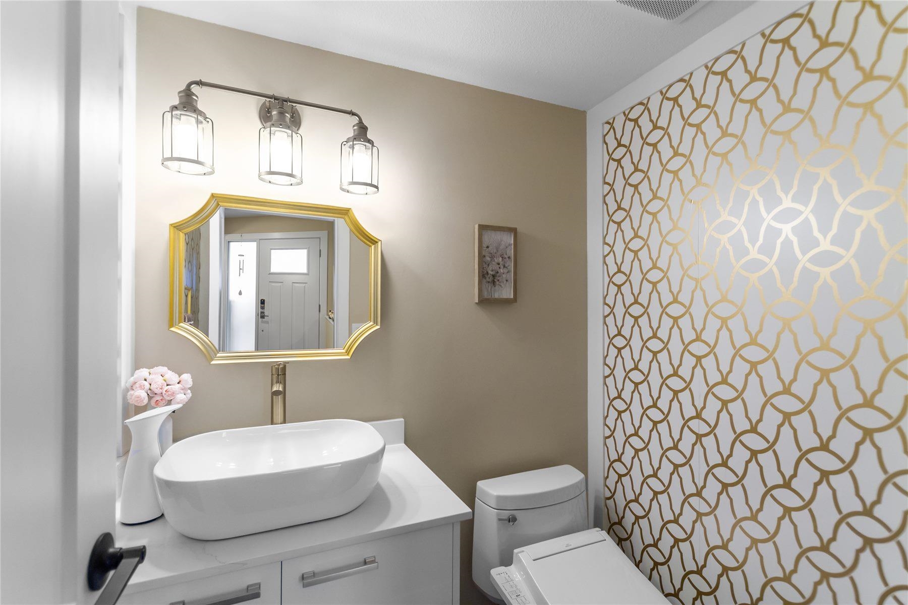 Listing image of 5655 WHITE PINE LANE