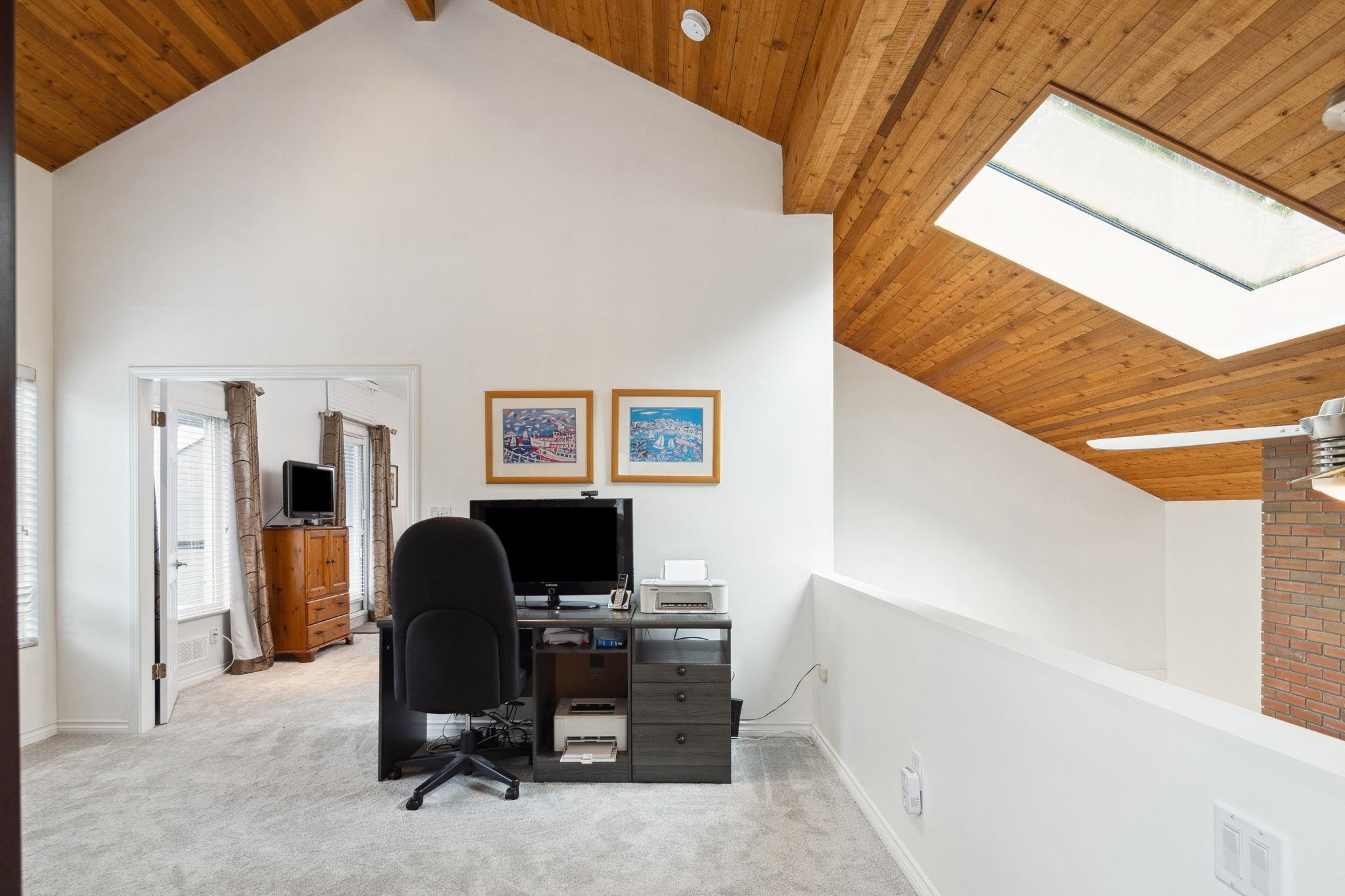 Listing image of 6020 GLENWYND PLACE