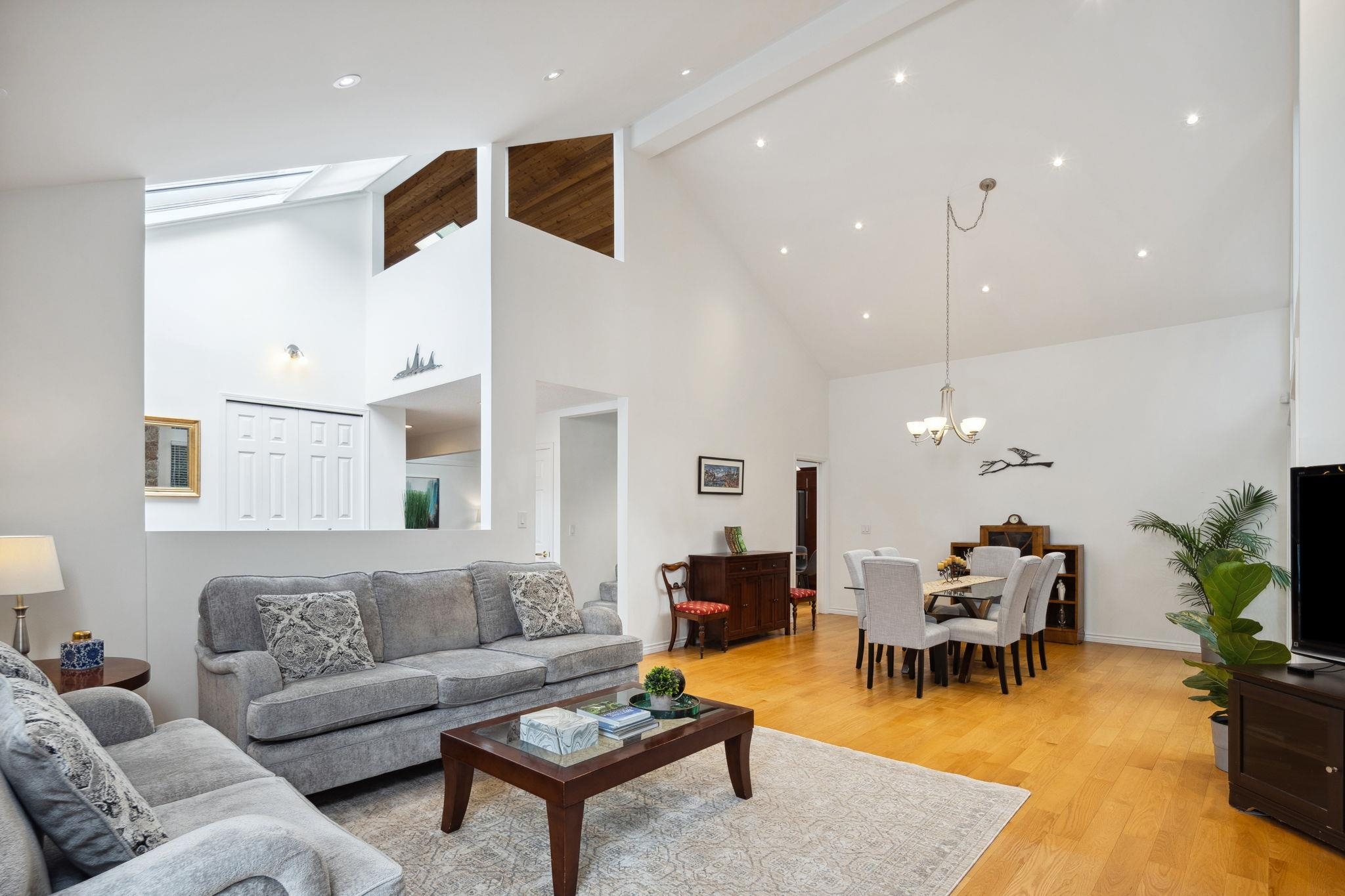 Listing image of 6020 GLENWYND PLACE