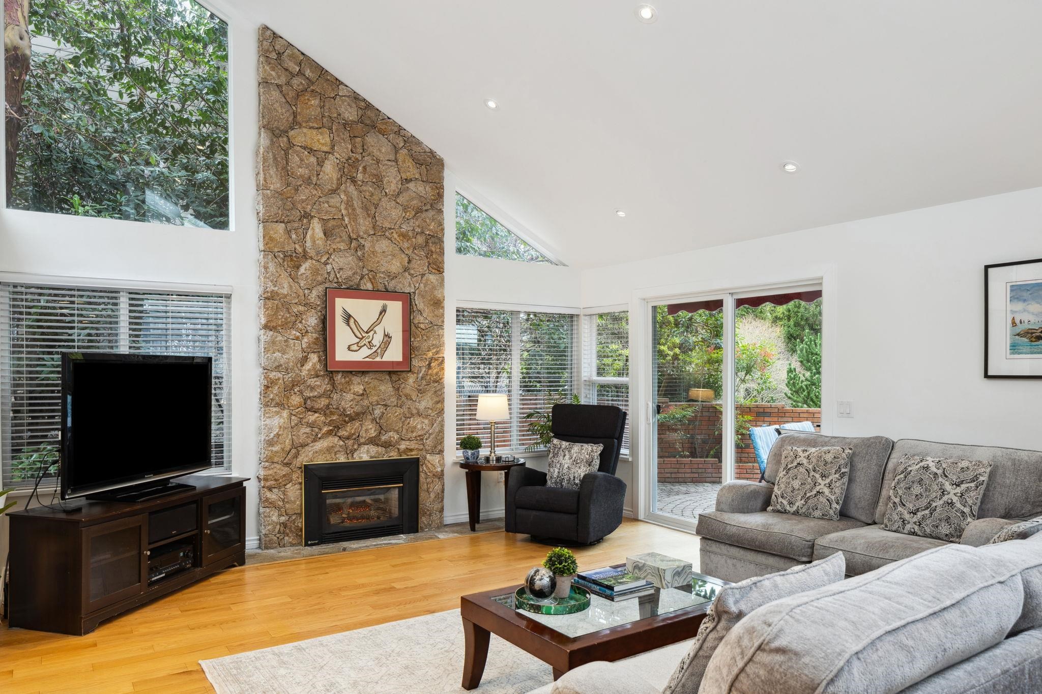 Listing image of 6020 GLENWYND PLACE
