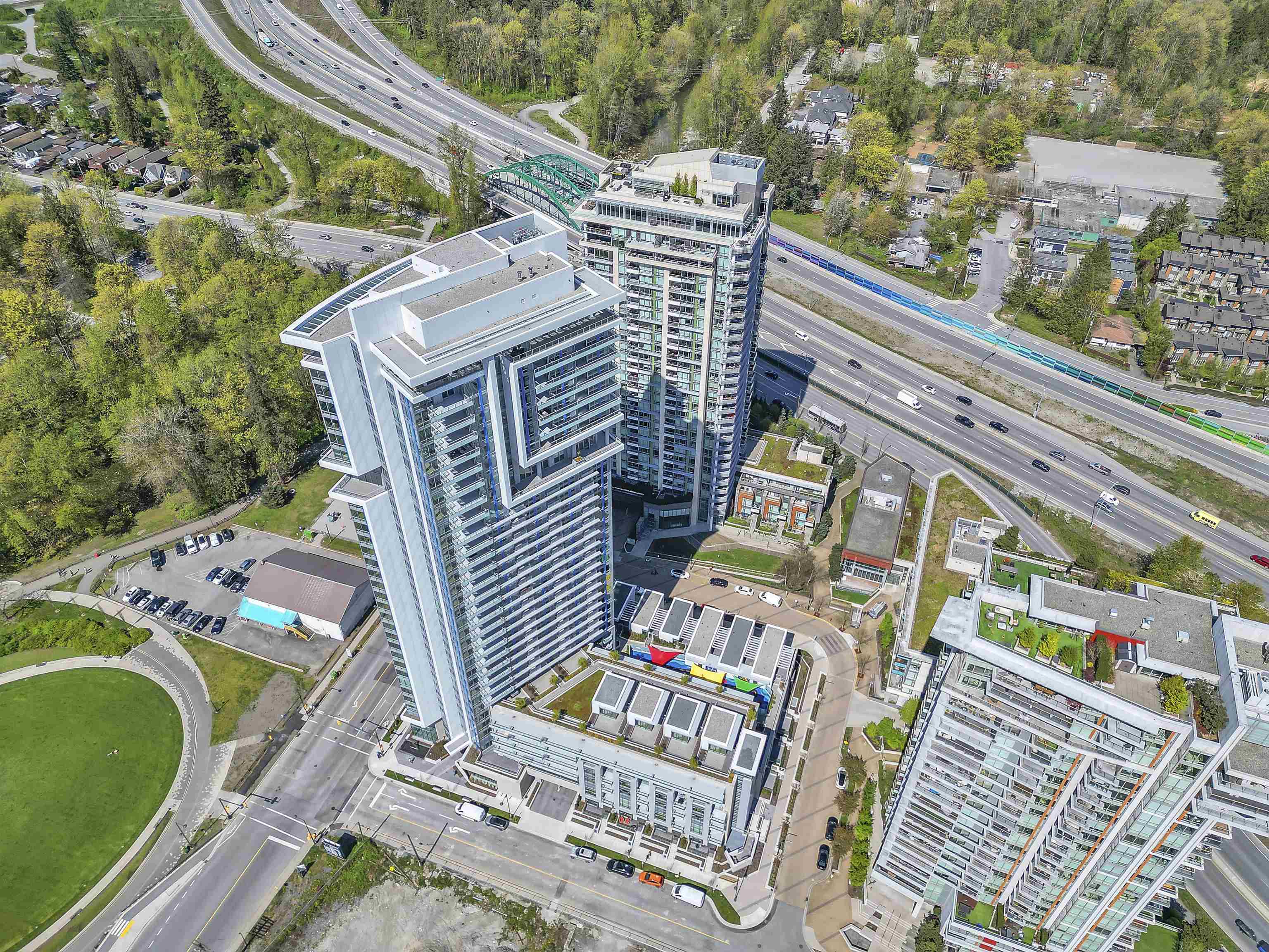 Listing image of 1205 1500 FERN STREET
