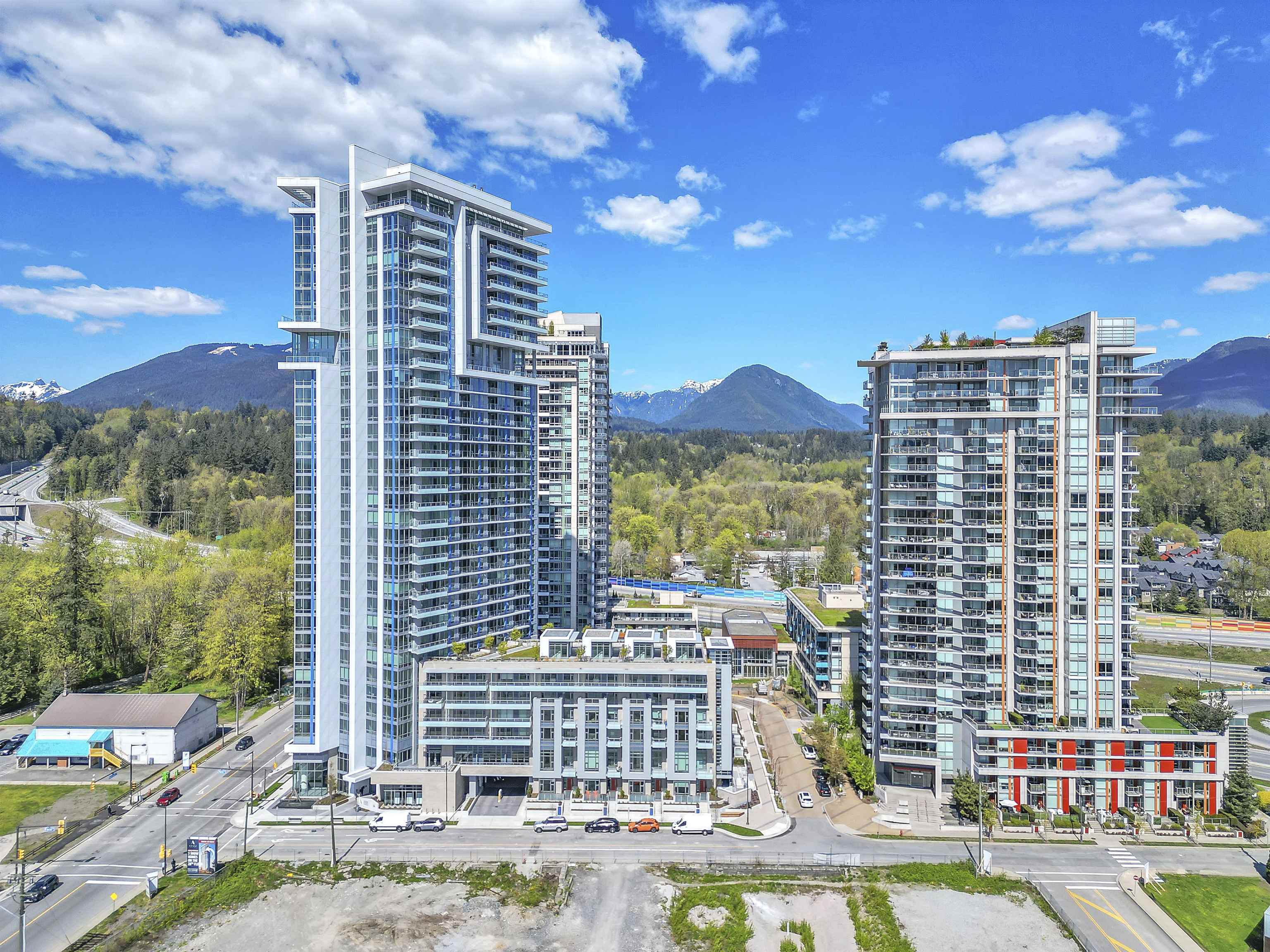 Listing image of 1205 1500 FERN STREET