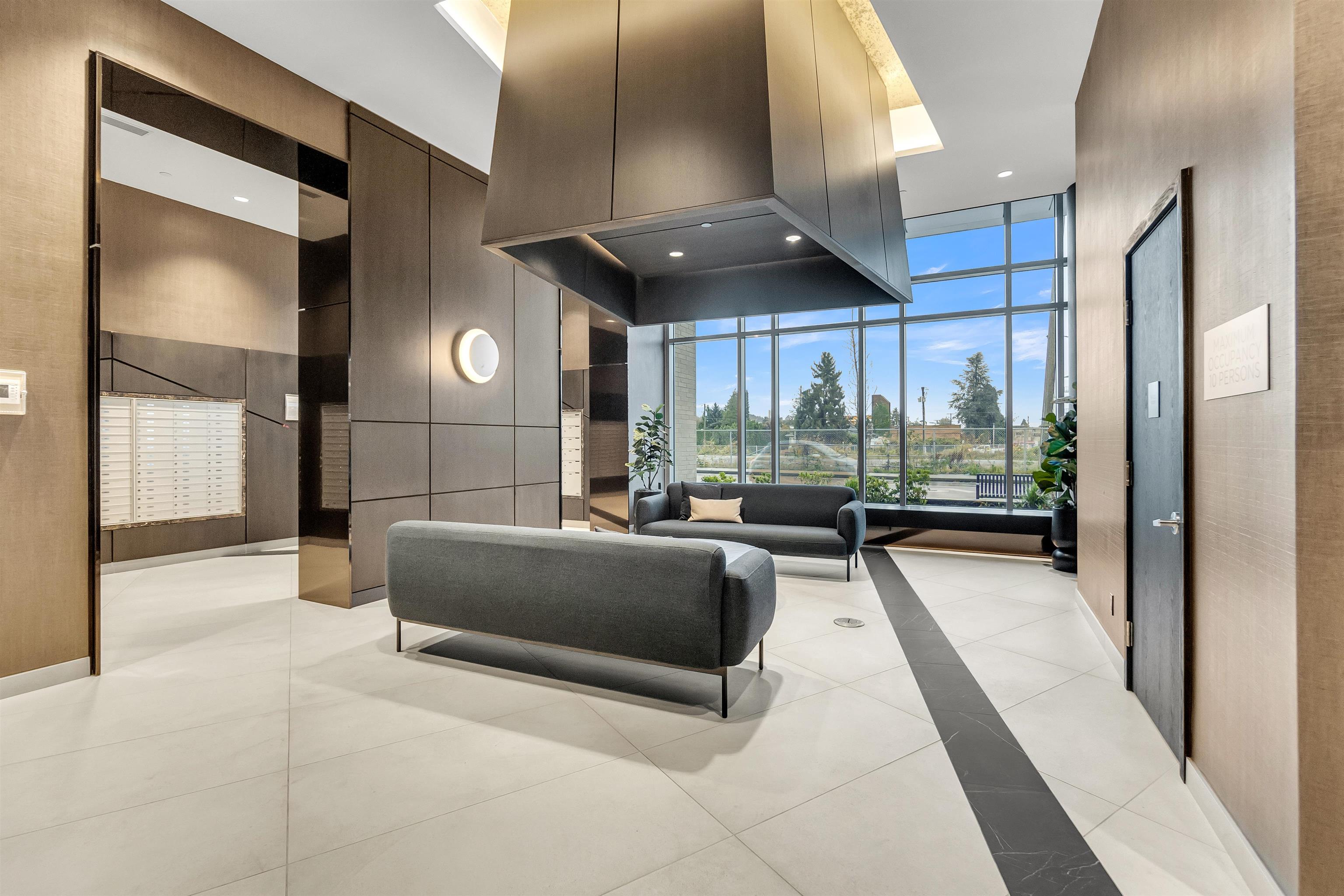 Listing image of 1205 1500 FERN STREET