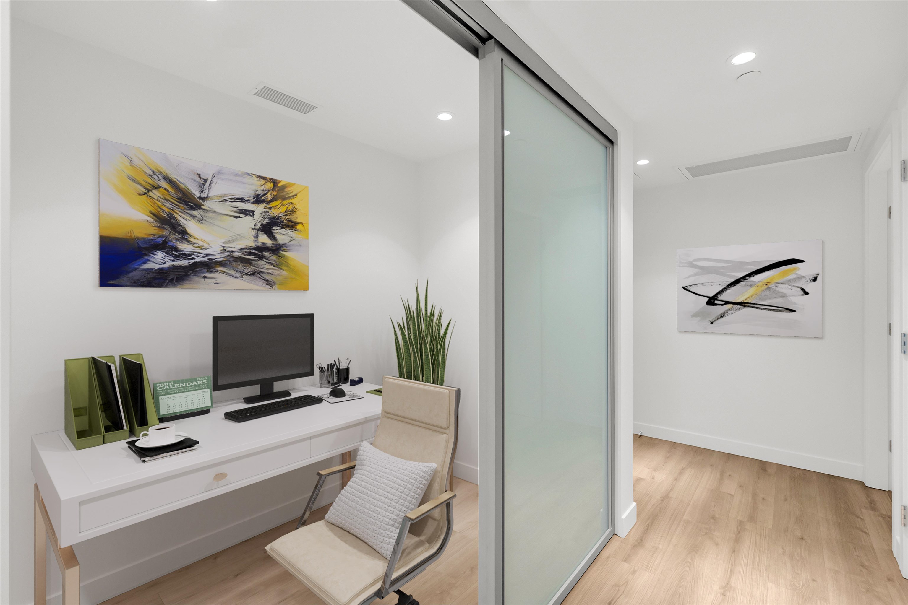 Listing image of 1205 1500 FERN STREET