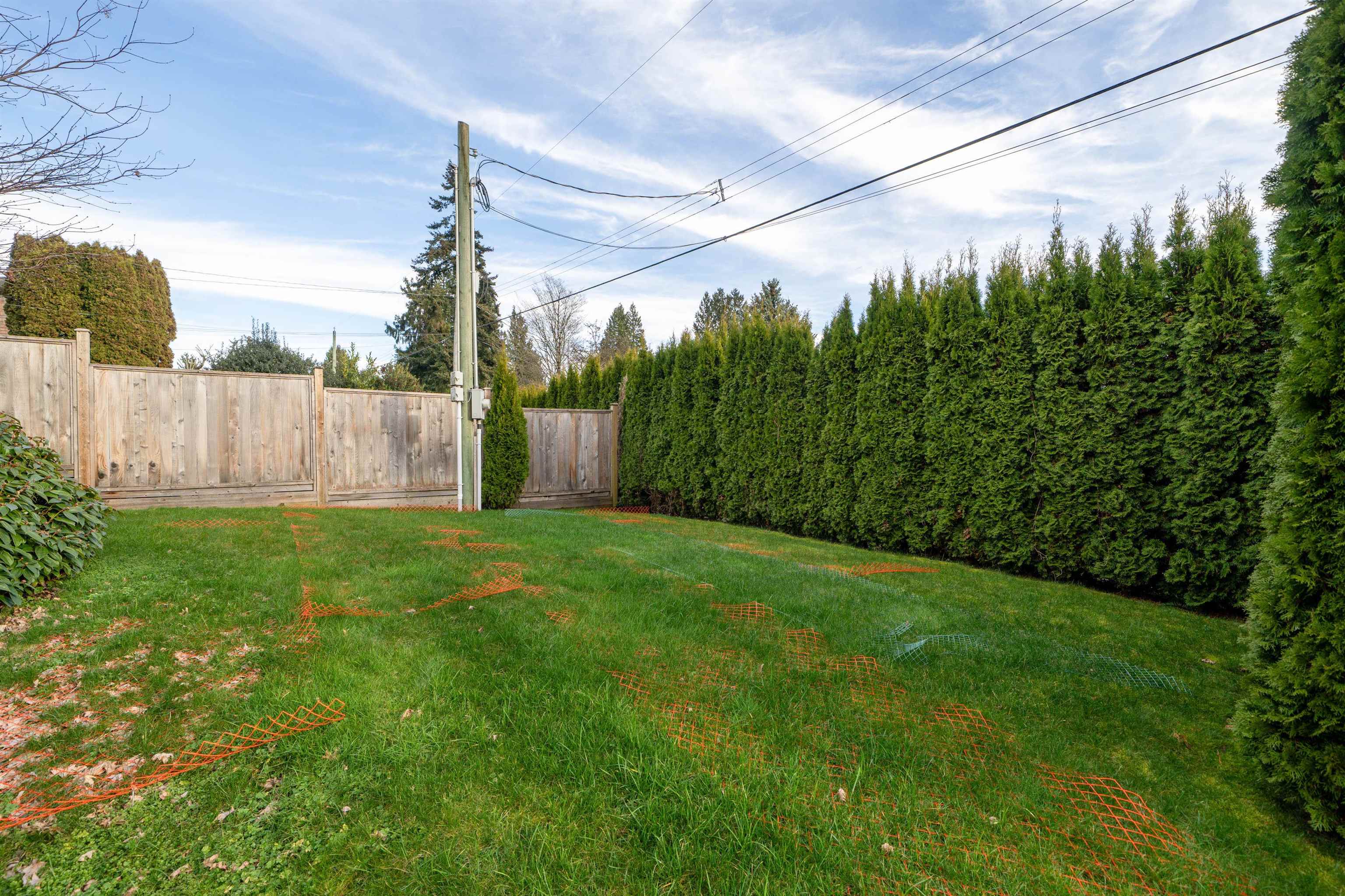 Listing image of 2285 KINGS AVENUE