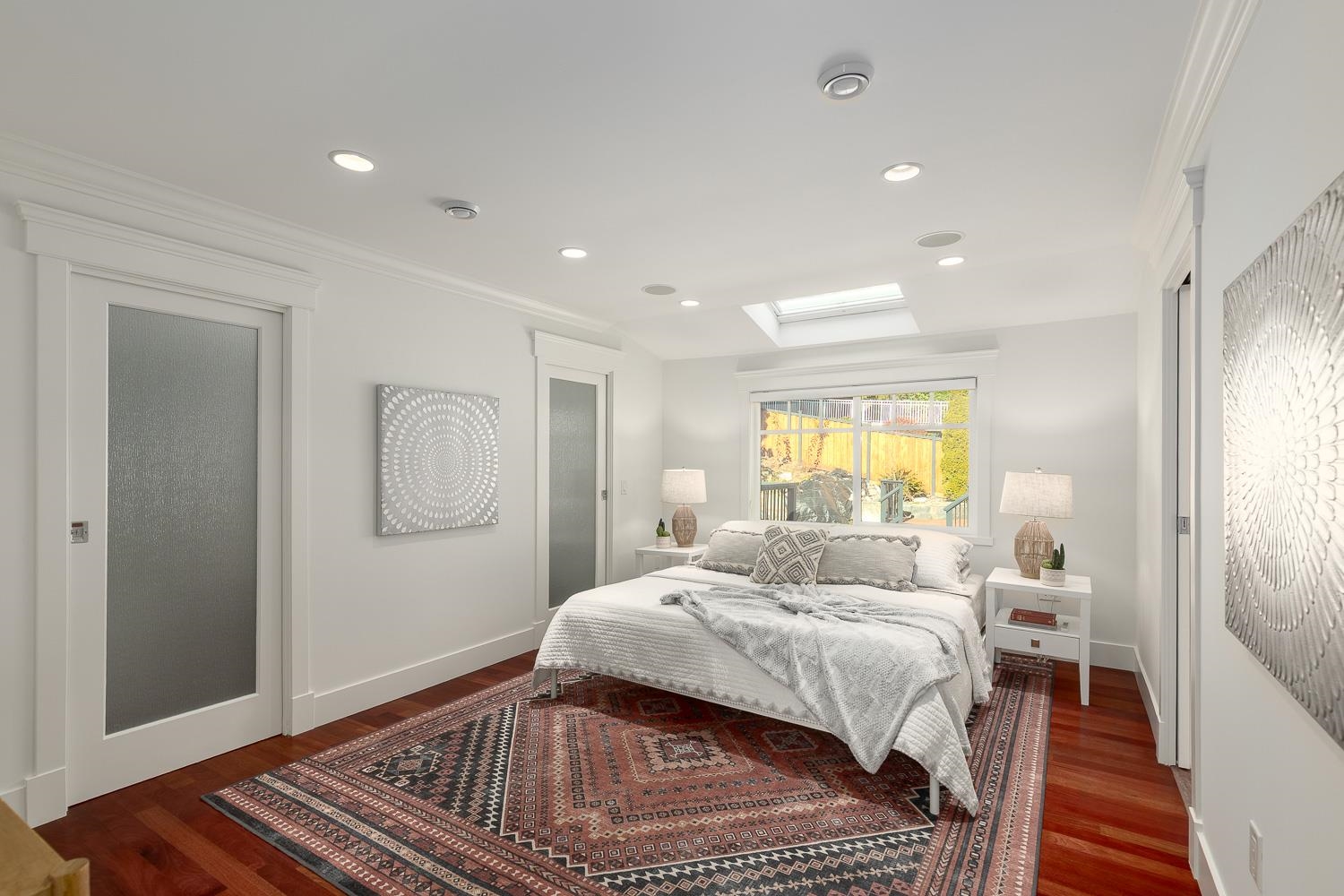 Listing image of 716 E 29TH STREET
