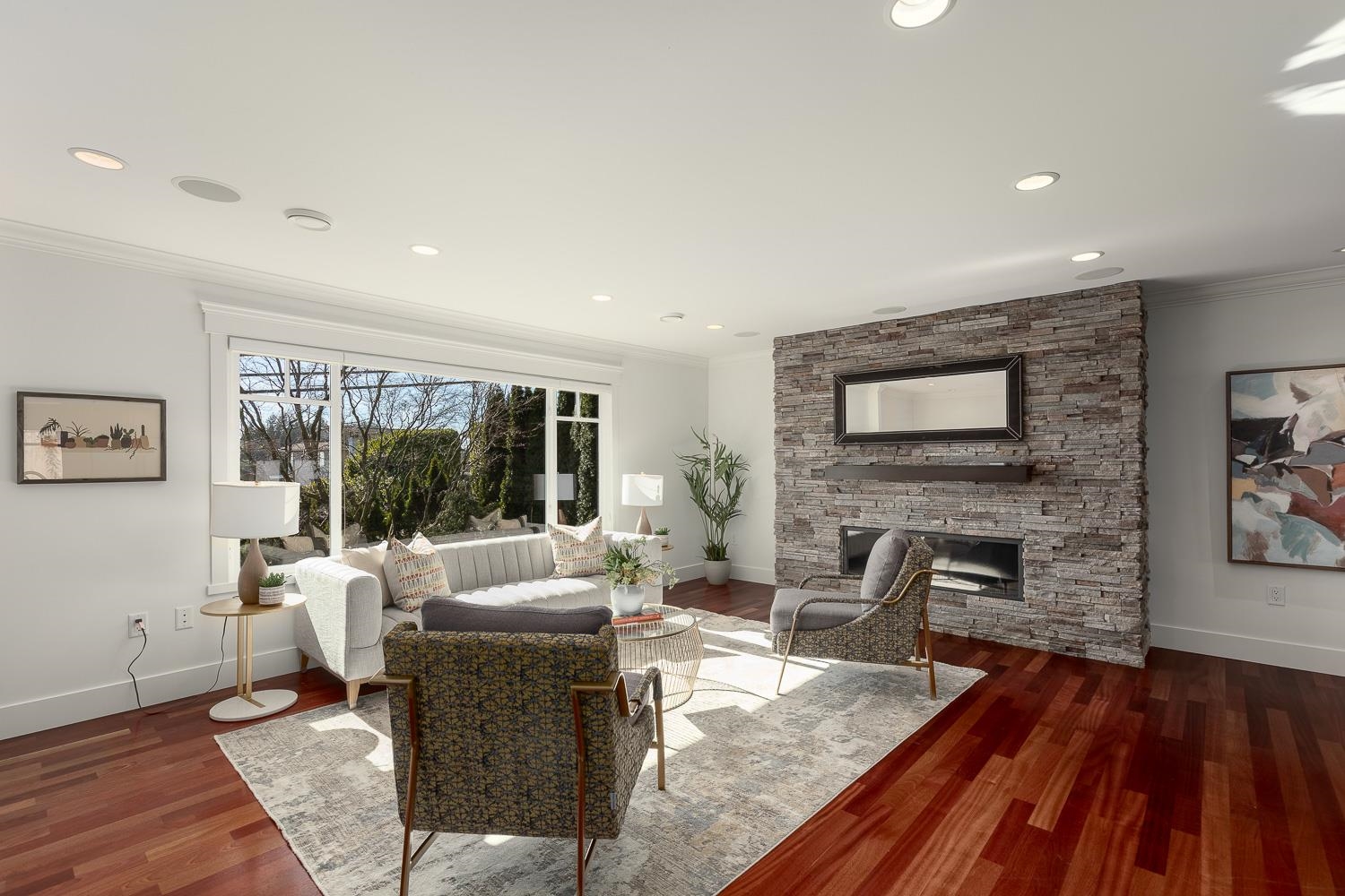 Listing image of 716 E 29TH STREET