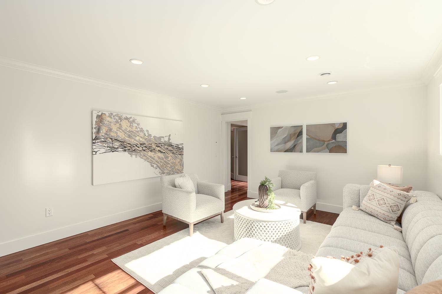 Listing image of 716 E 29TH STREET