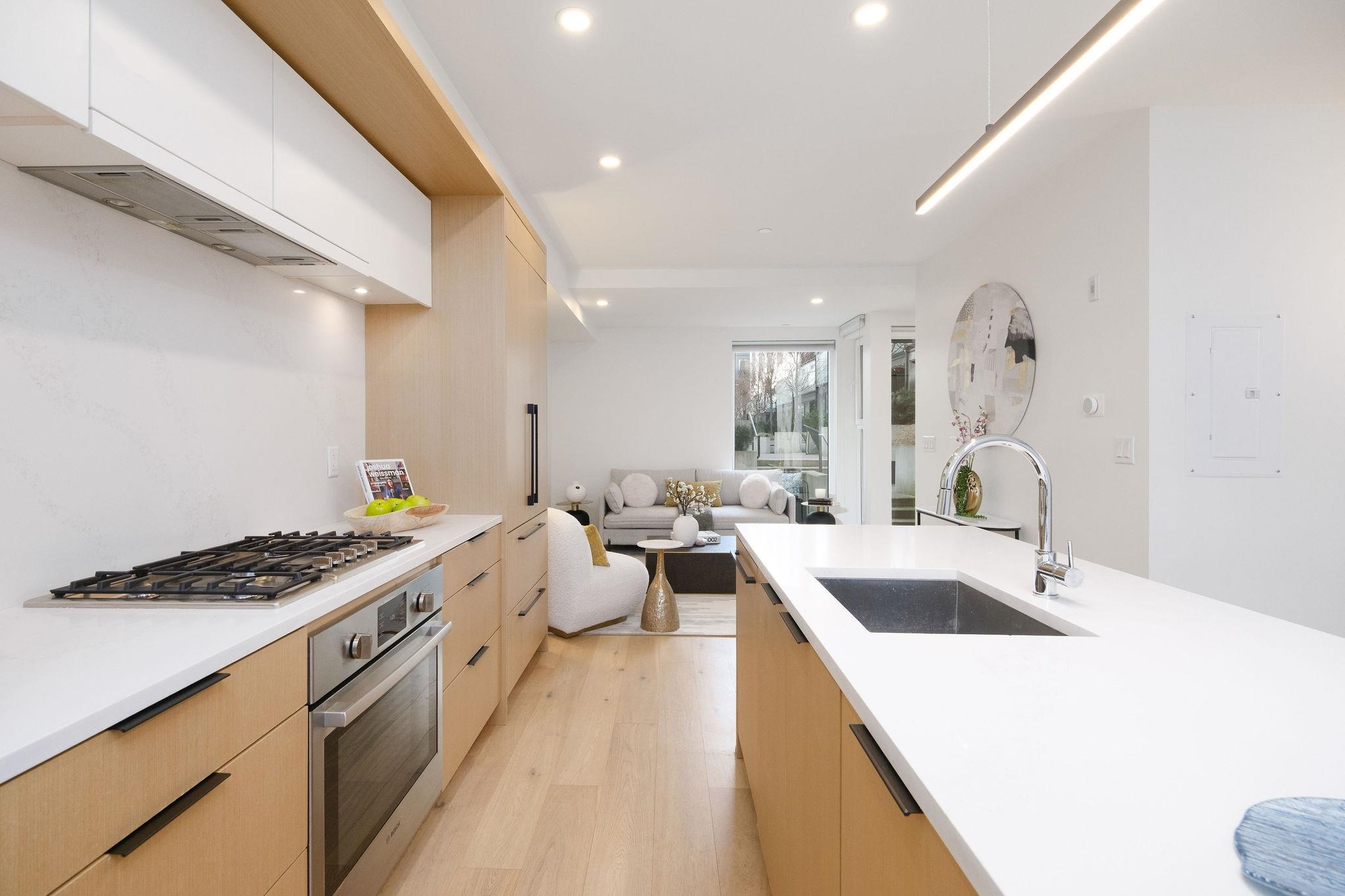 Listing image of 114 649 E 3RD STREET