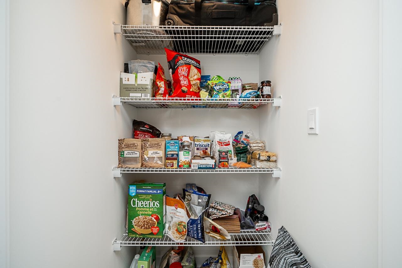 Listing image of 407 1401 HUNTER STREET