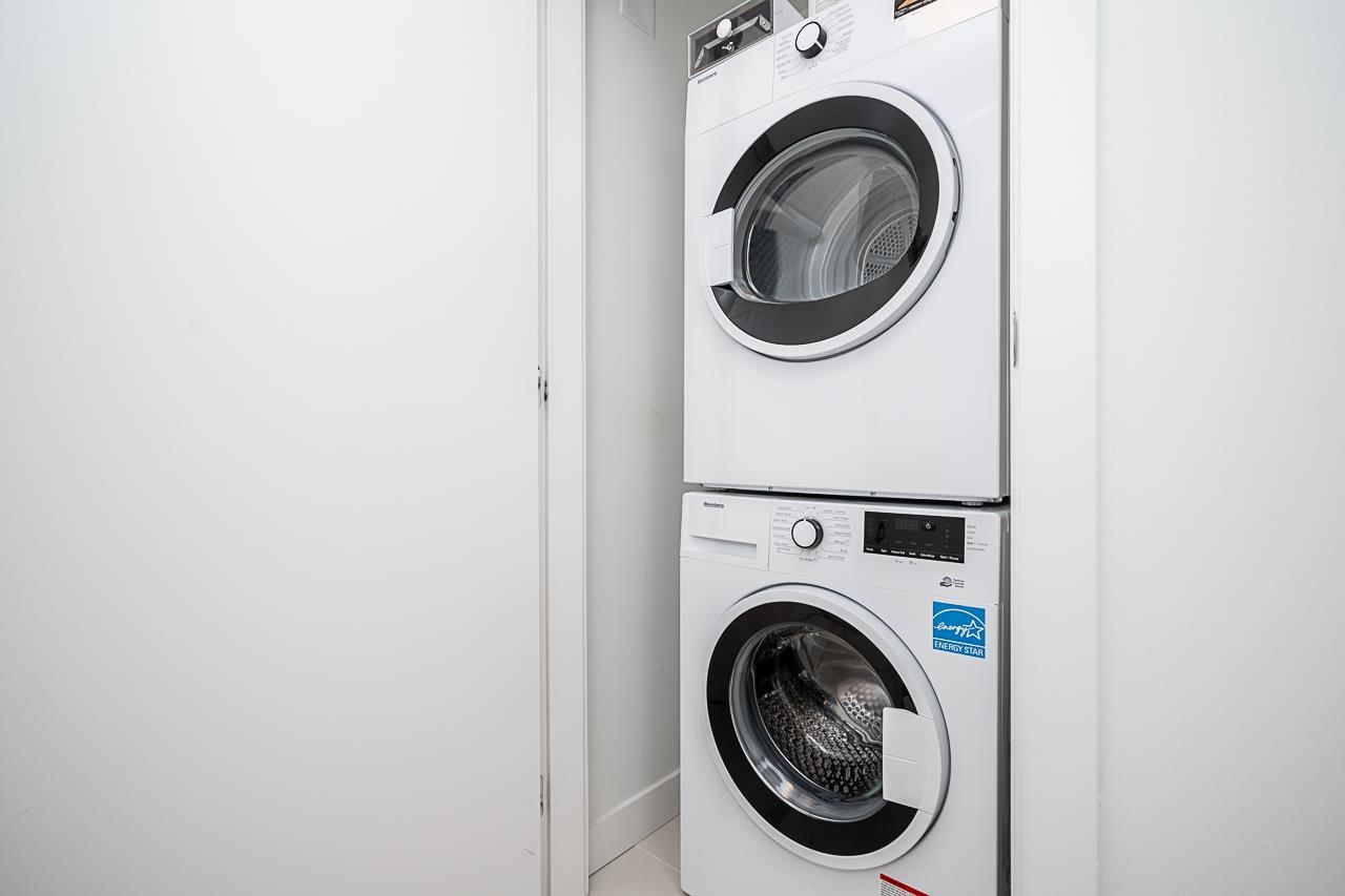 Listing image of 407 1401 HUNTER STREET