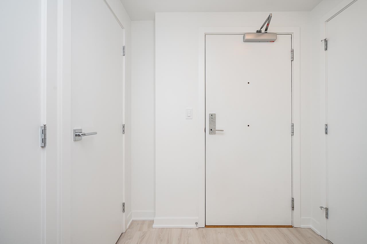 Listing image of 407 1401 HUNTER STREET