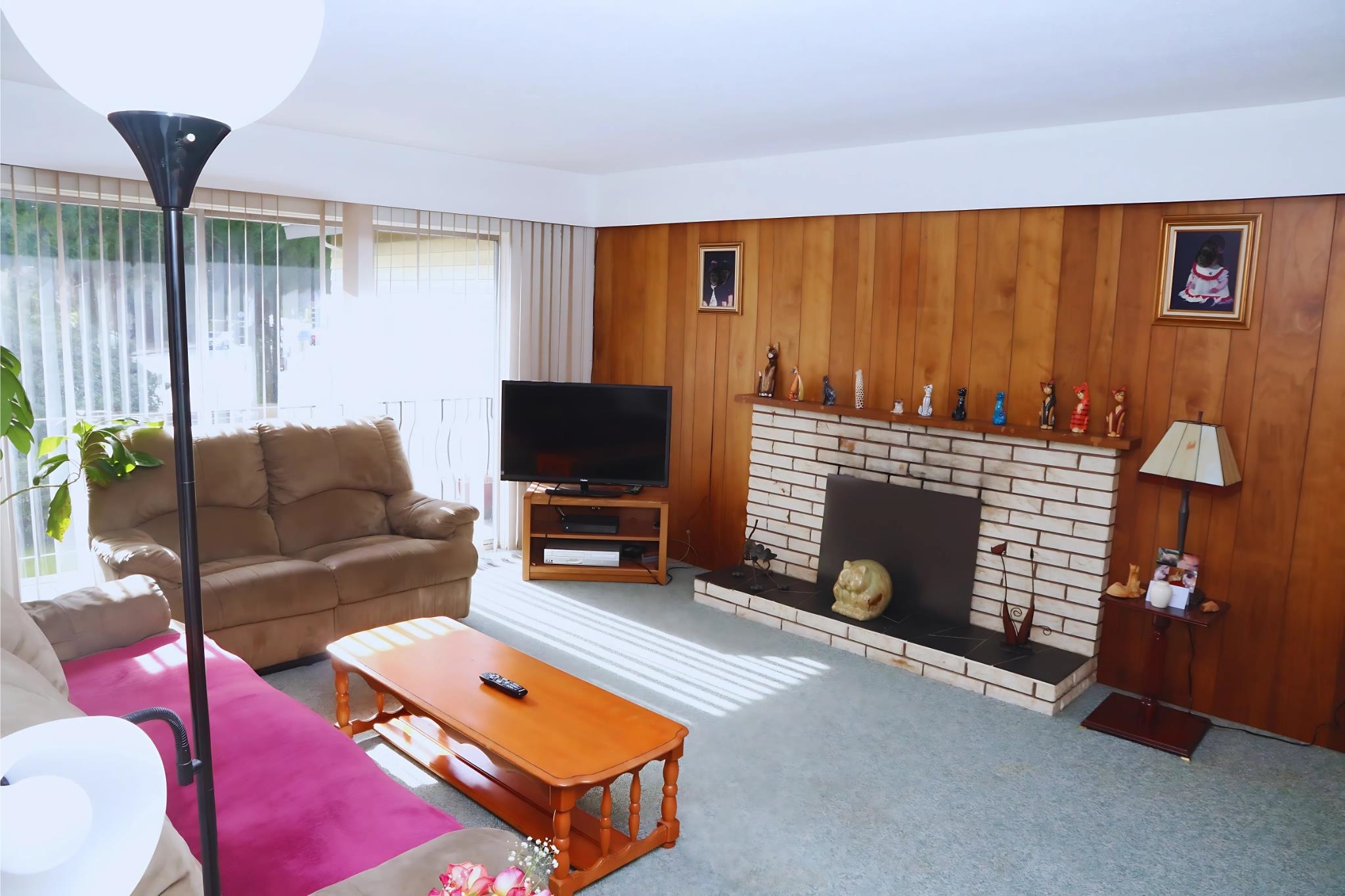 Listing image of 2125 BOULEVARD CRESCENT