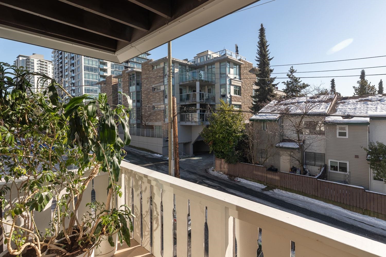 Listing image of 116 1345 CHESTERFIELD AVENUE